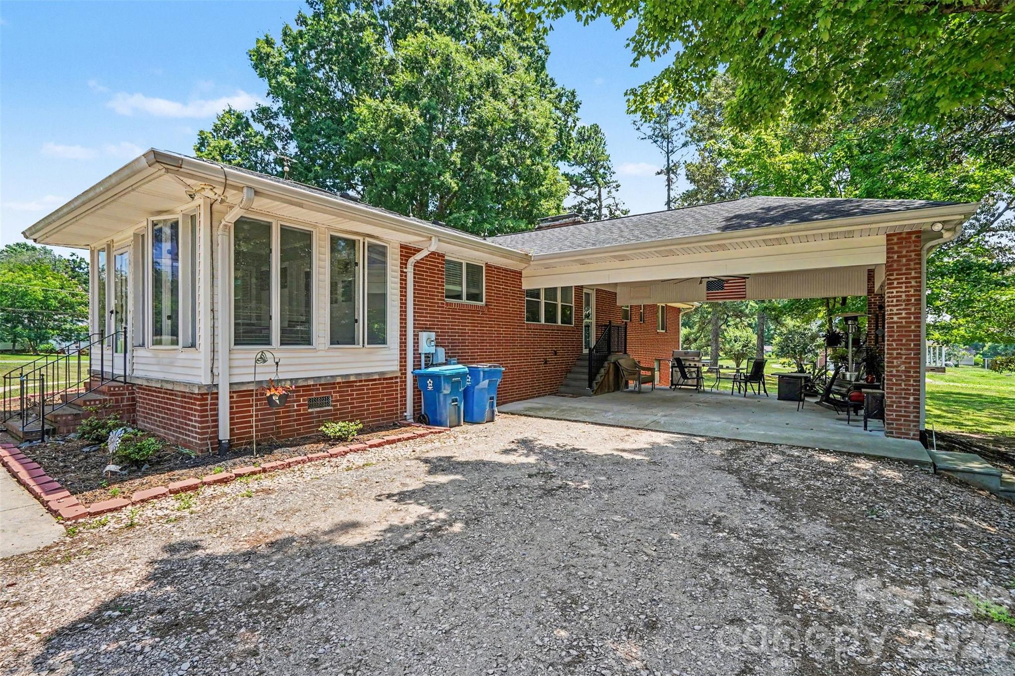 3800 Centergrove Road — Concord