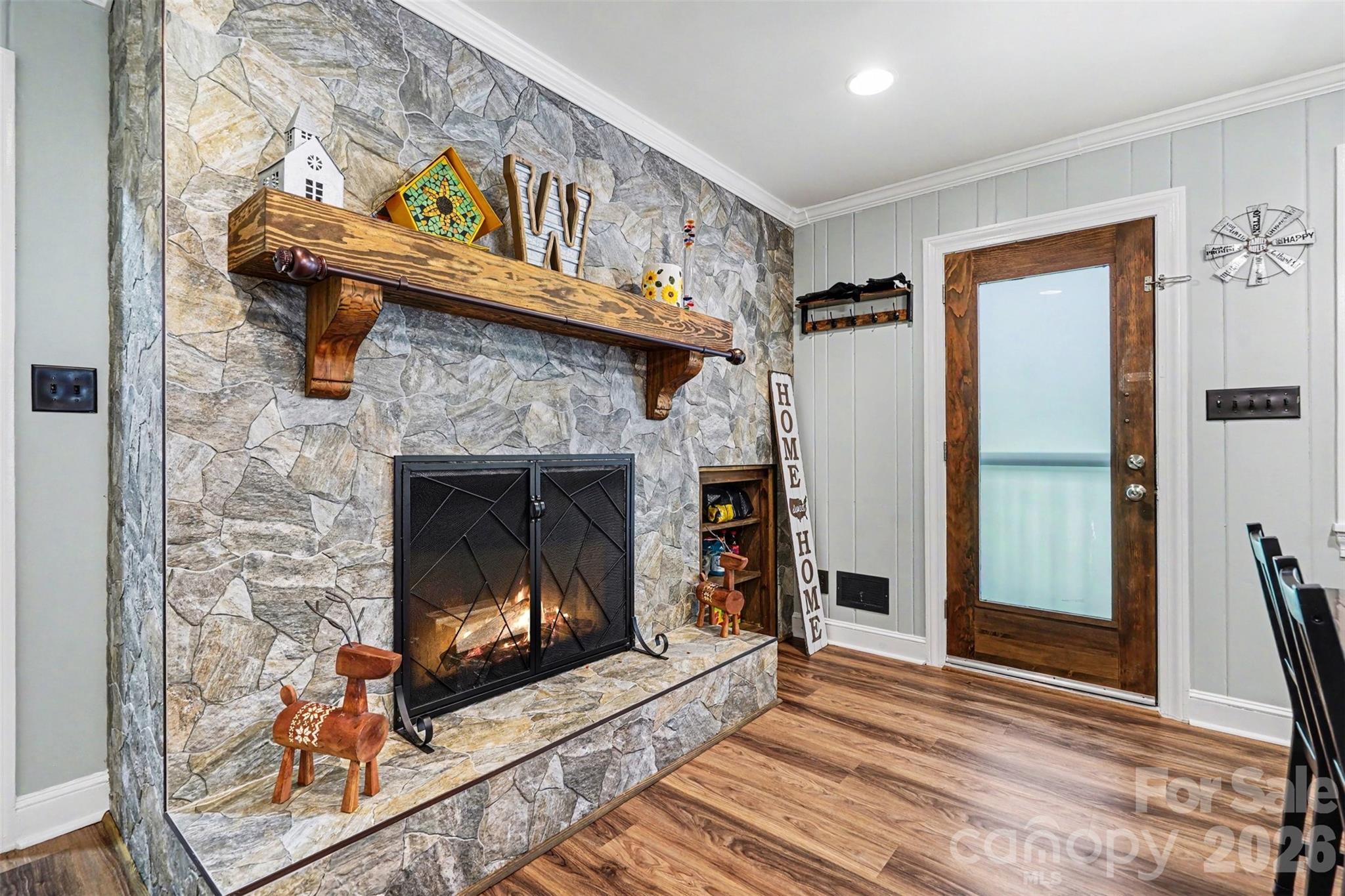 3800 Centergrove Road — Concord
