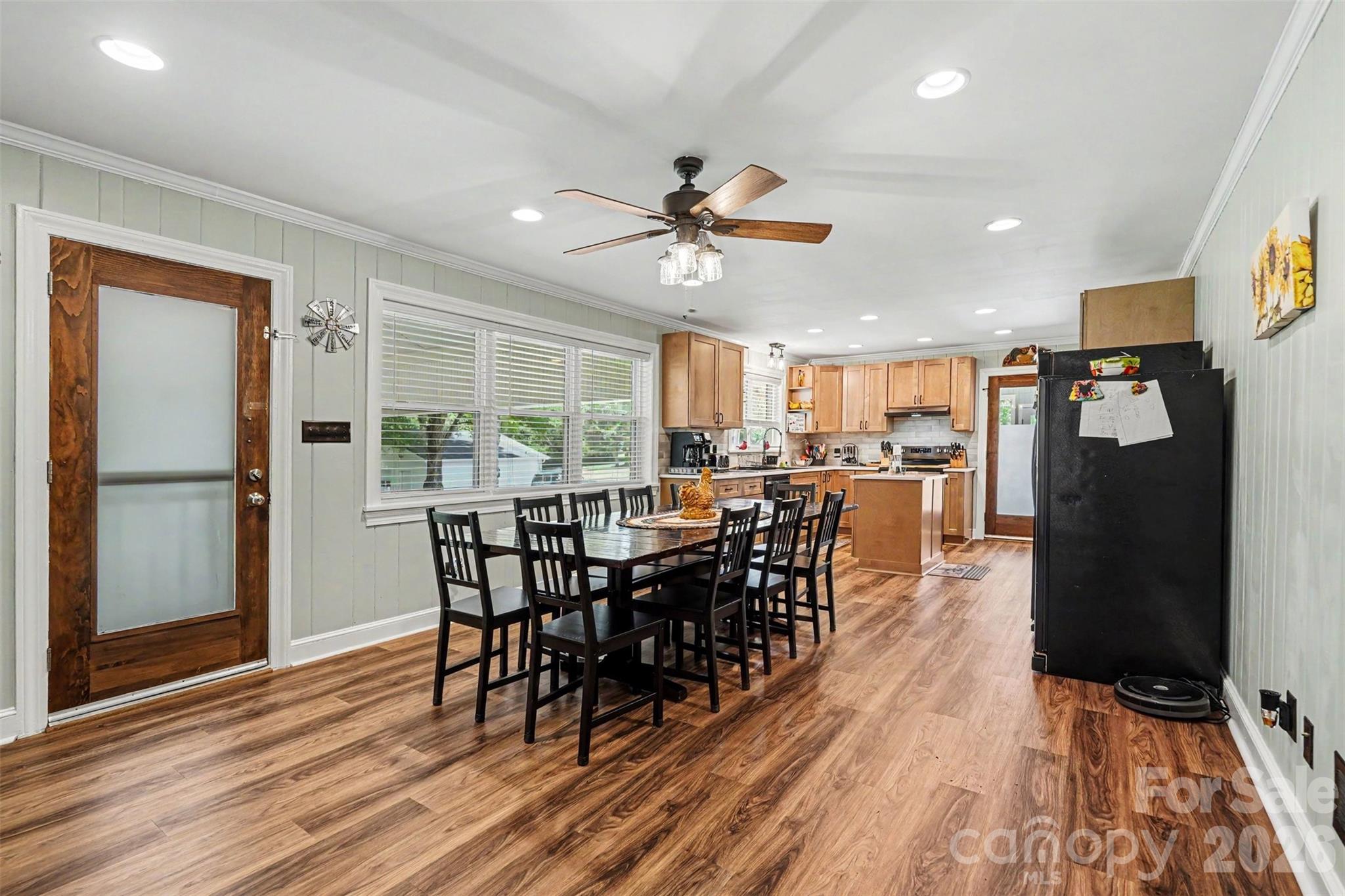 3800 Centergrove Road — Concord