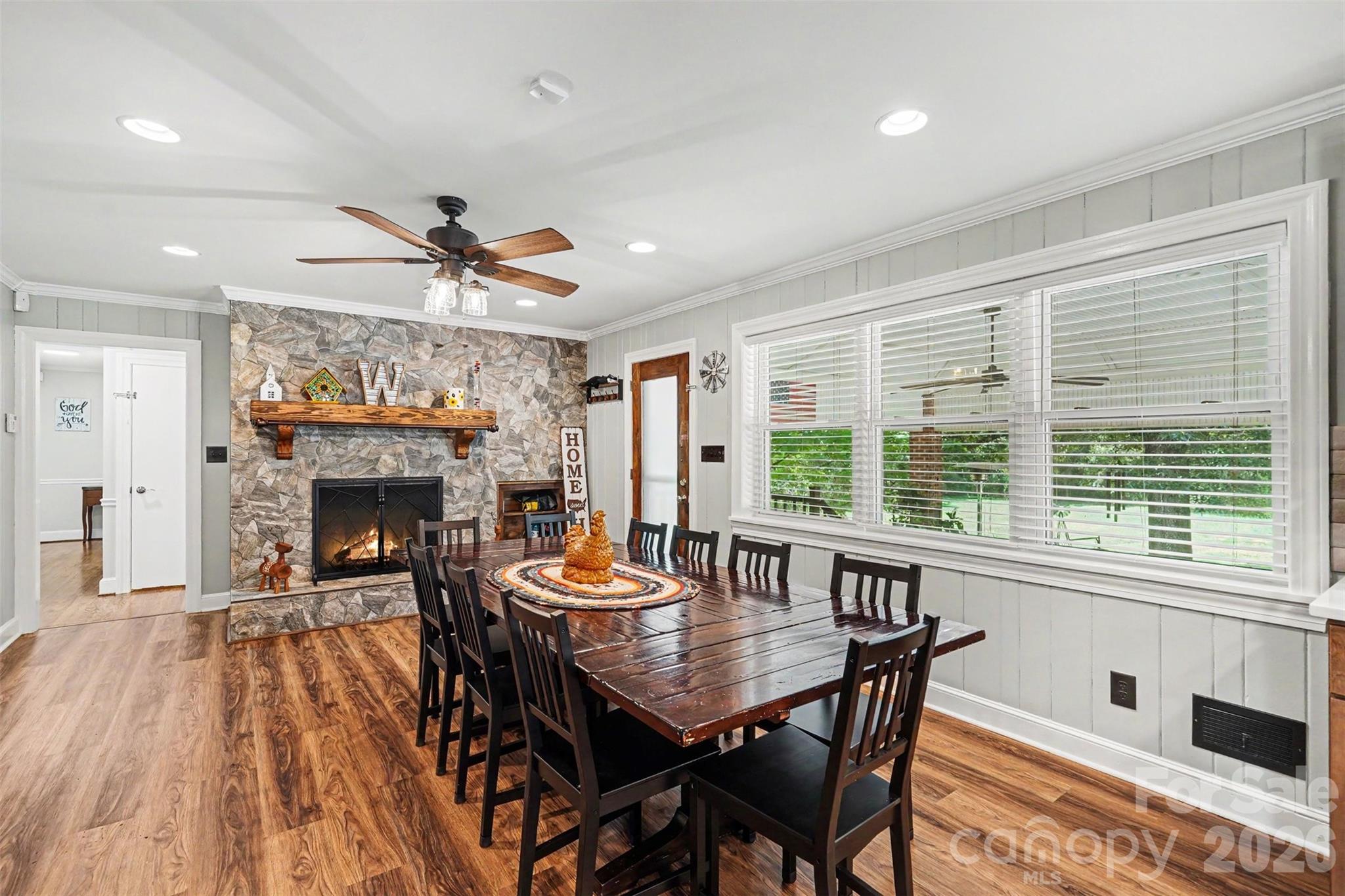 3800 Centergrove Road — Concord