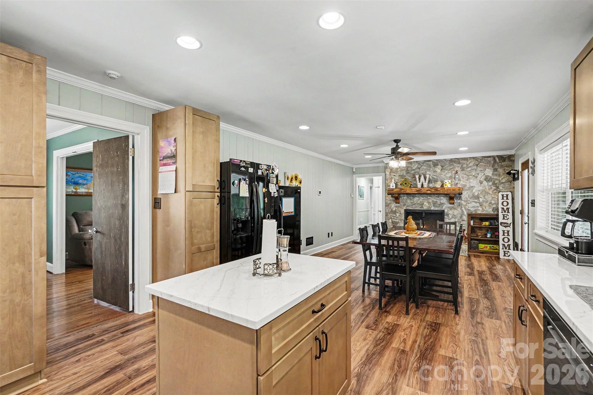 3800 Centergrove Road — Concord