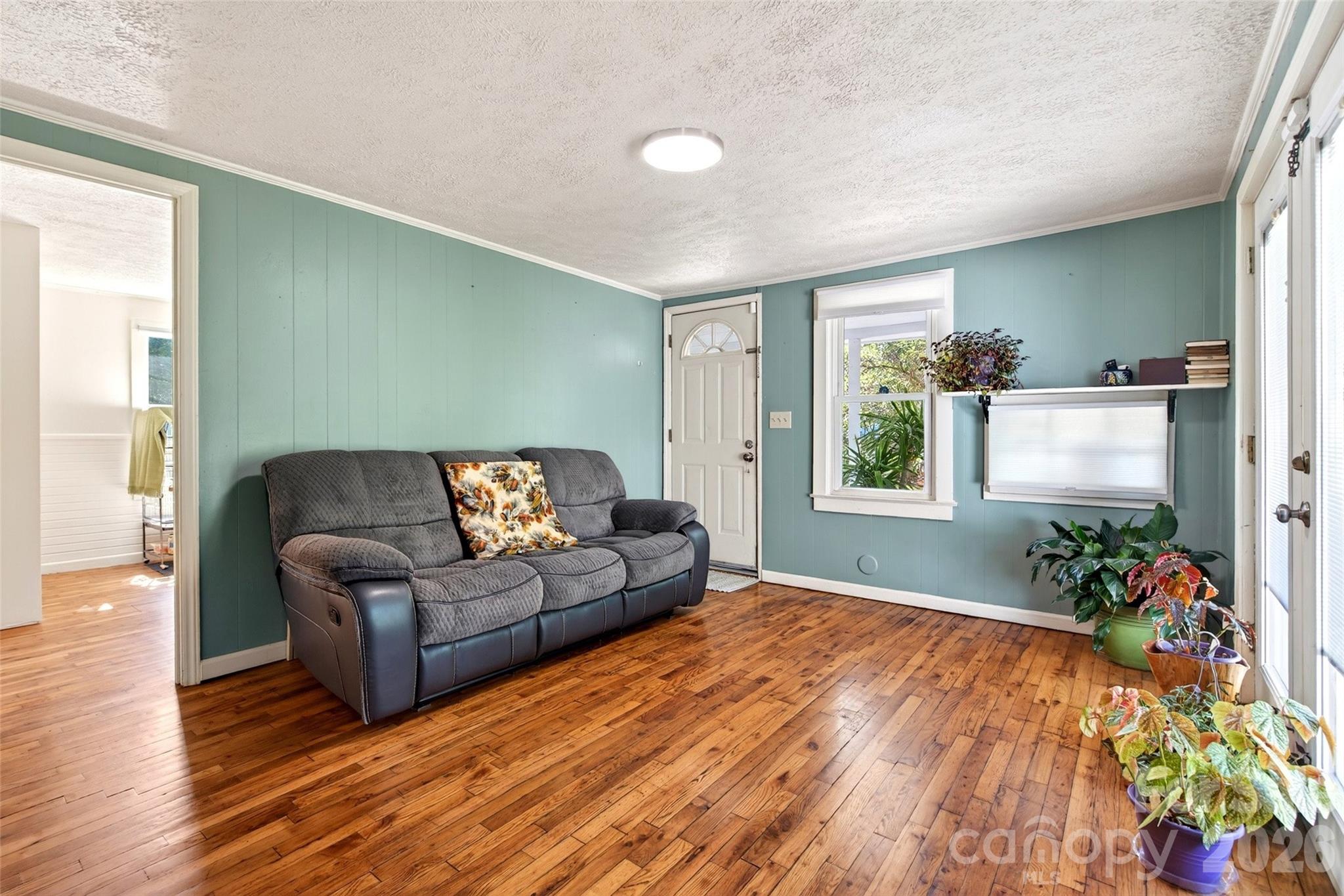 119 Seagle Street — Marion