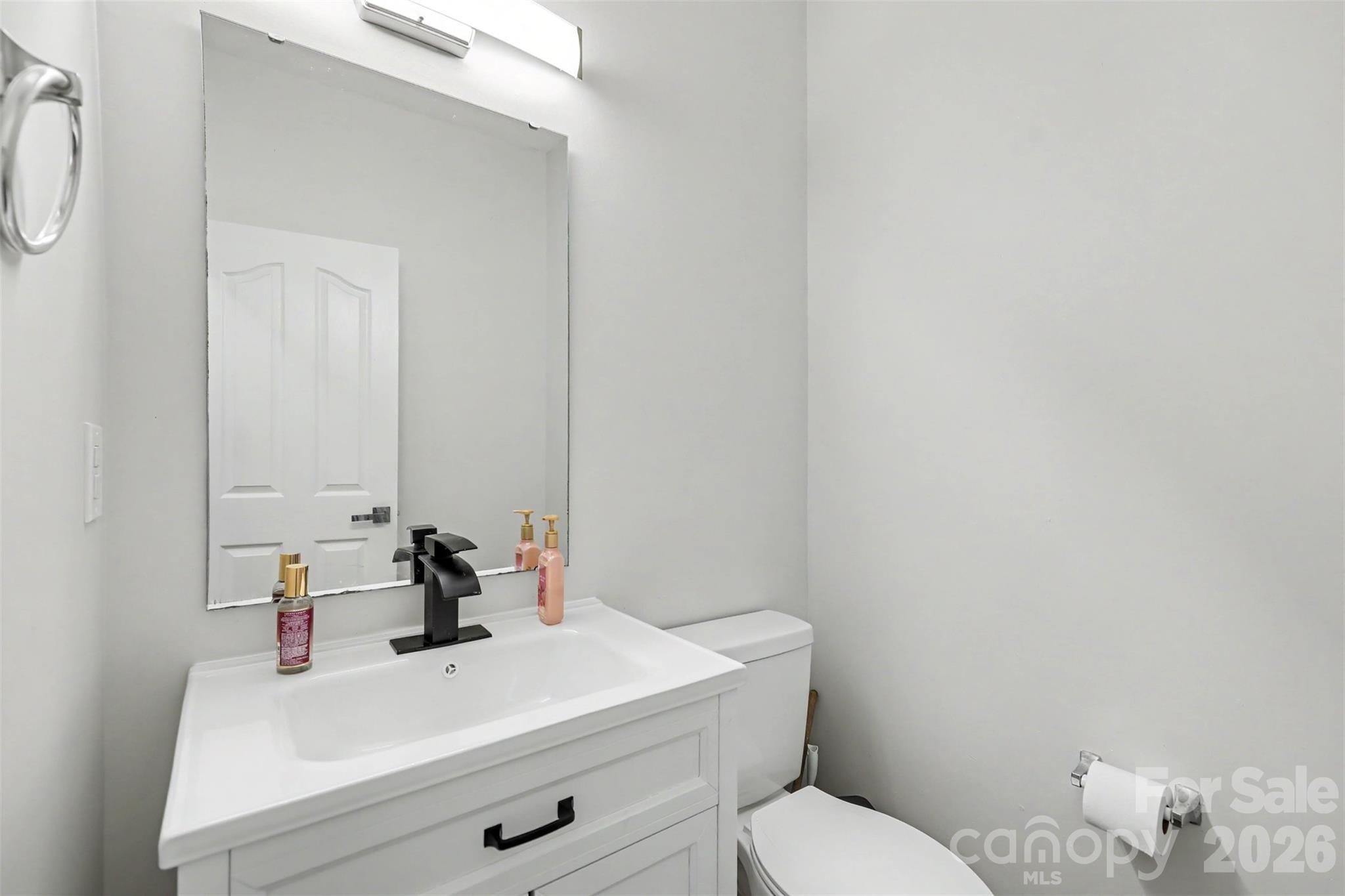 6908 Centerline Drive — Charlotte