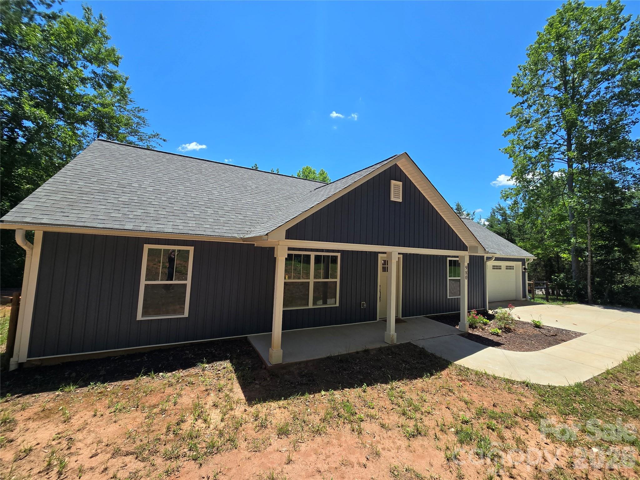 980 Smith Waldrop Road — Mill Spring