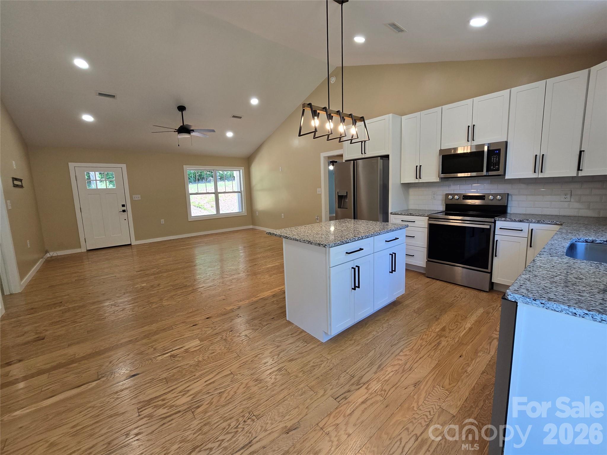 980 Smith Waldrop Road — Mill Spring