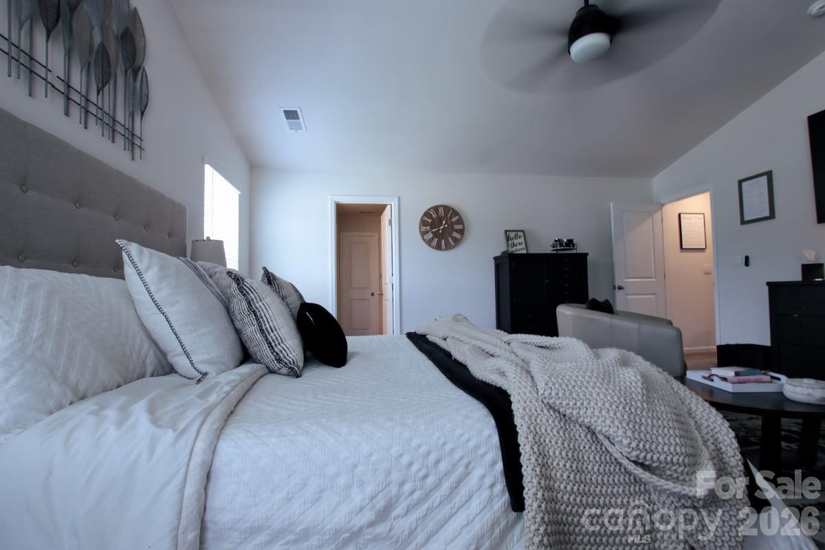 2005 Mariah Glen Court — Charlotte