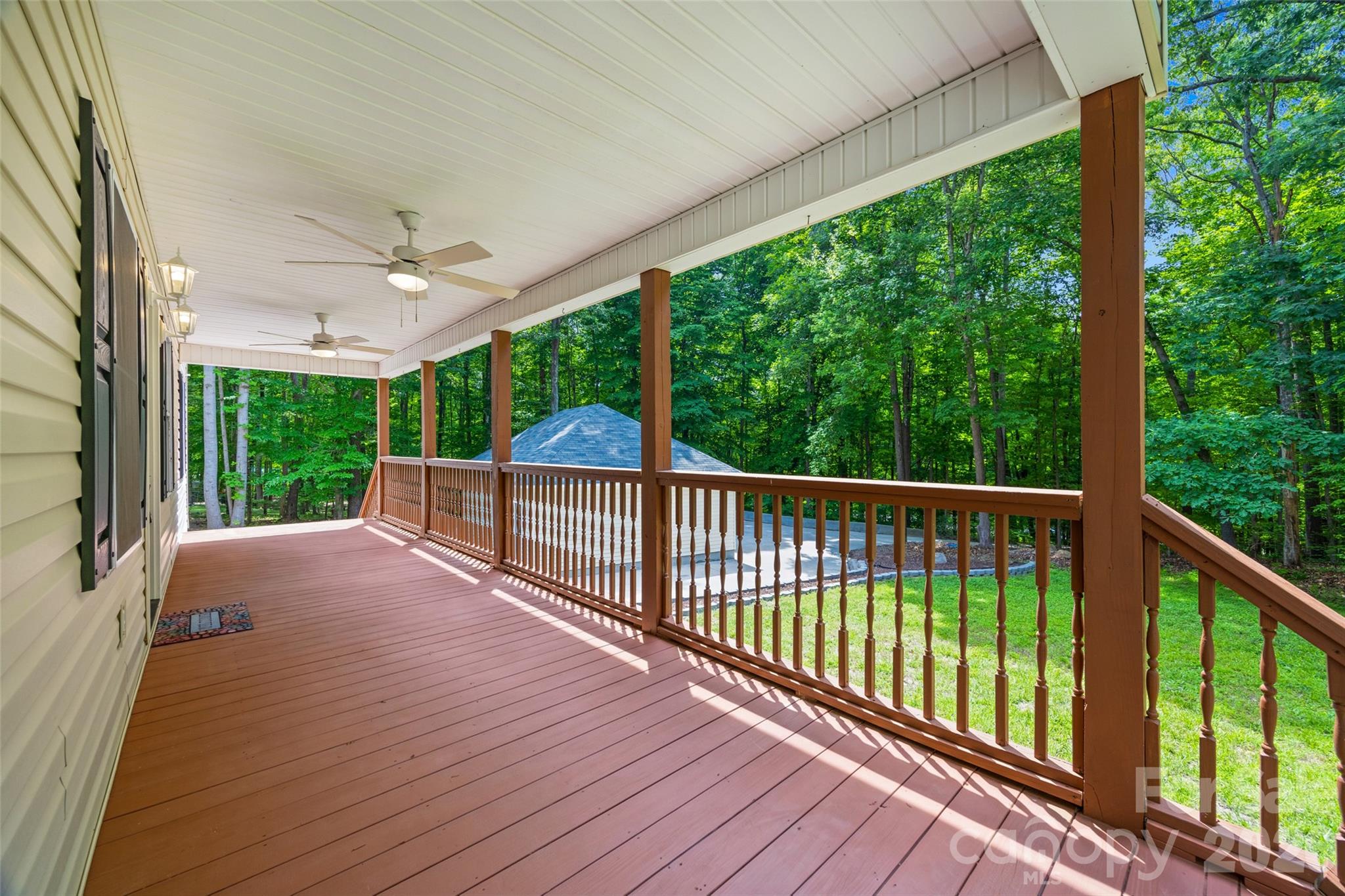 3429 Thoroughbred Lane — York