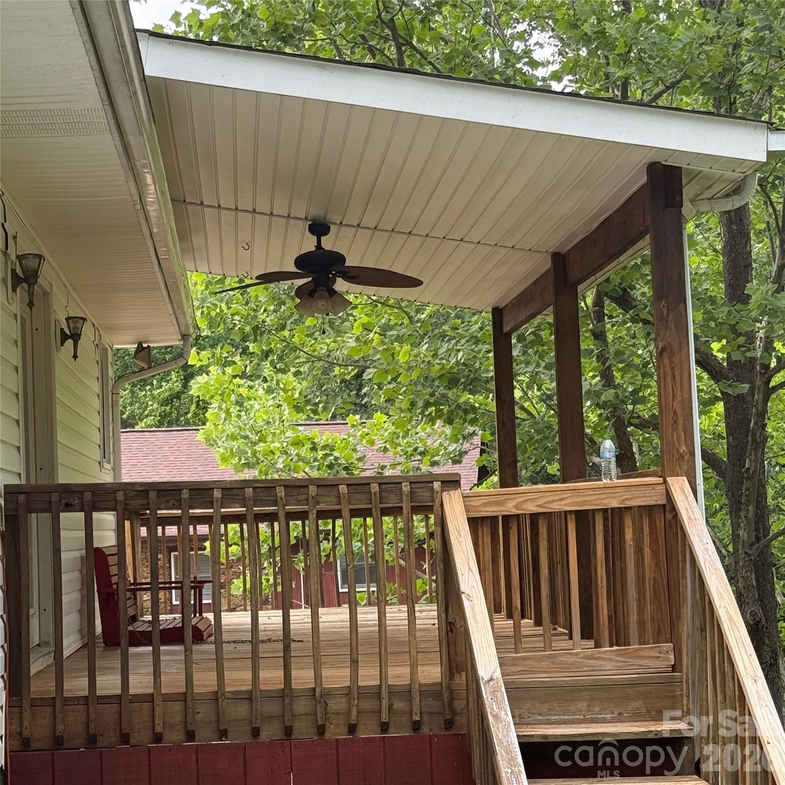 210 Bleynat Street NE — Valdese