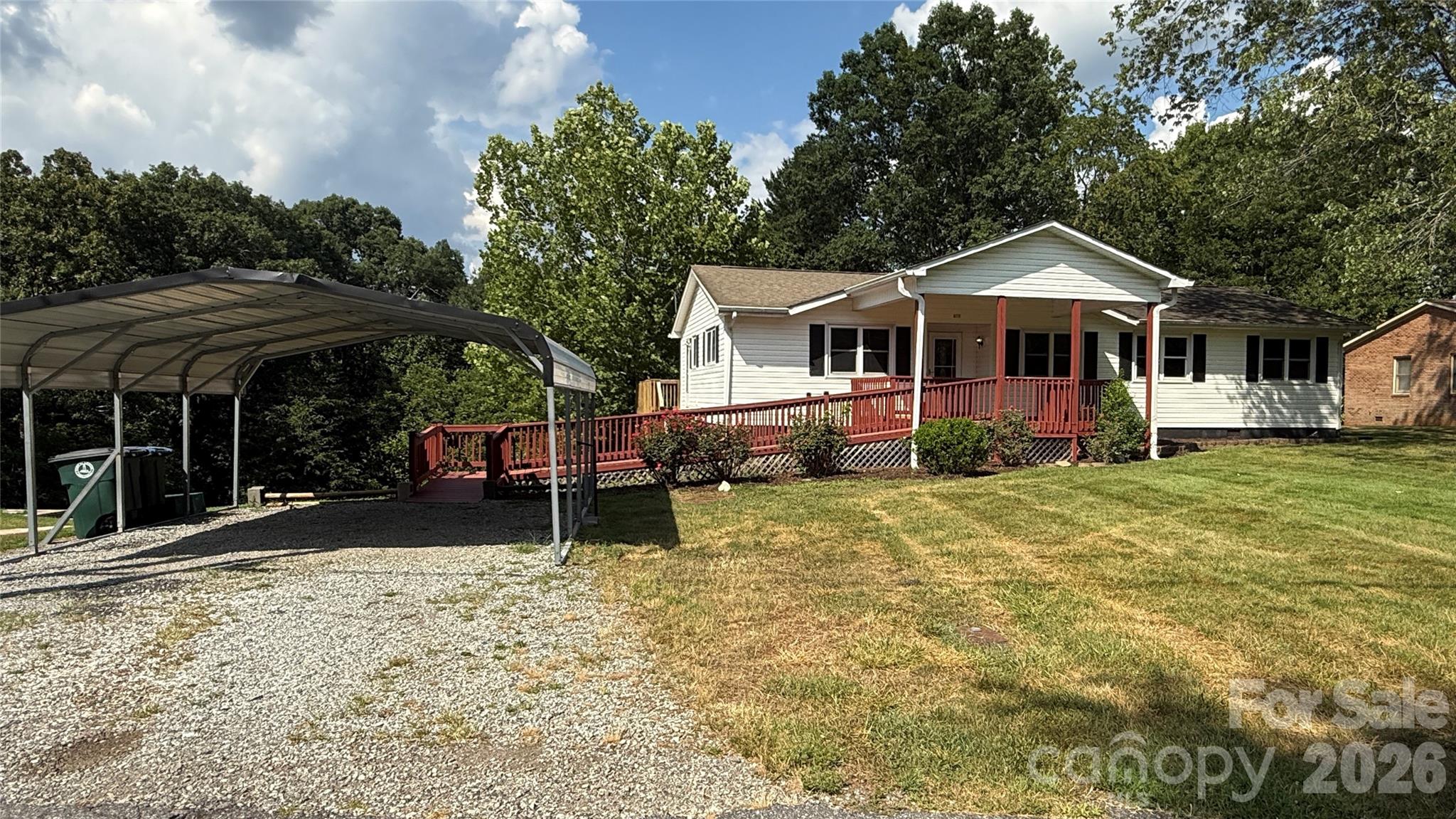 210 Bleynat Street NE — Valdese