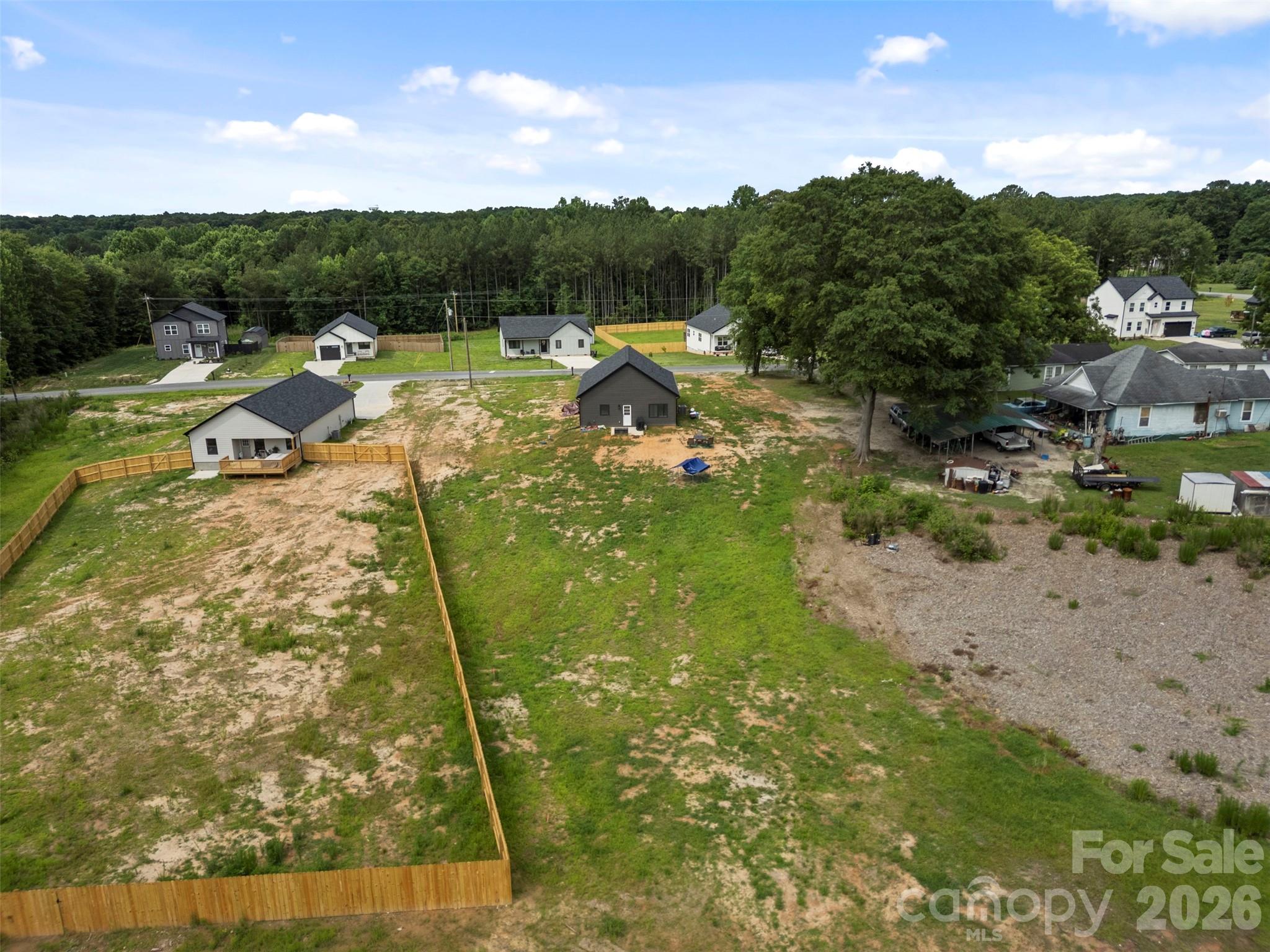 1226 Burris Boulevard — Lincolnton