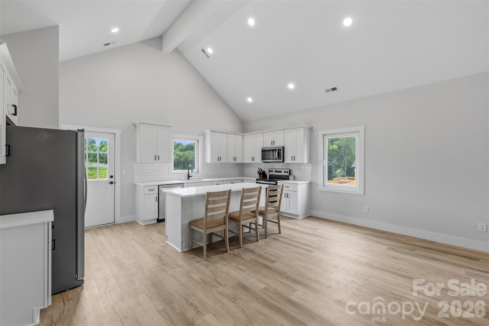 1226 Burris Boulevard — Lincolnton