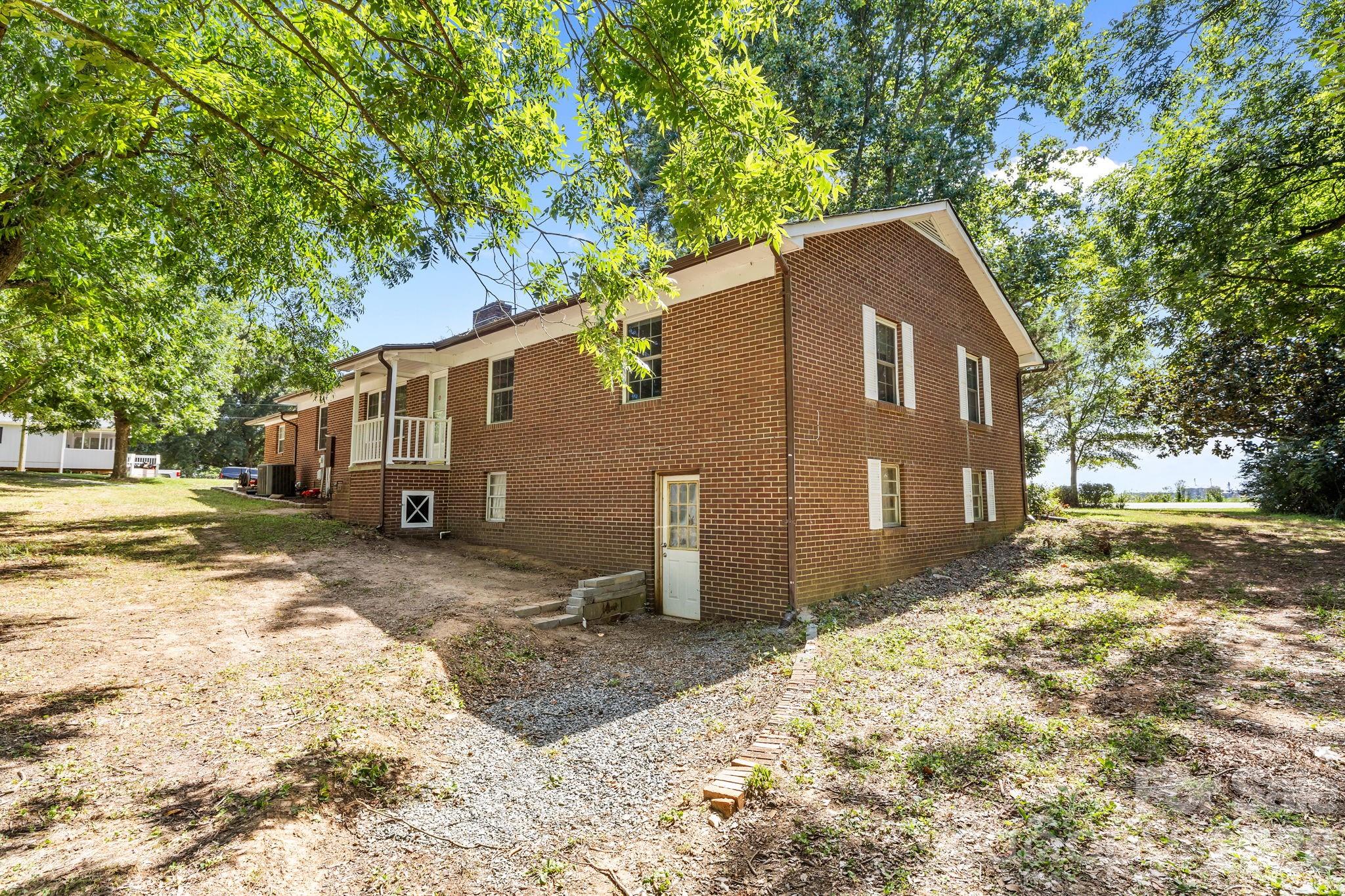 3825 Stack Road — Monroe