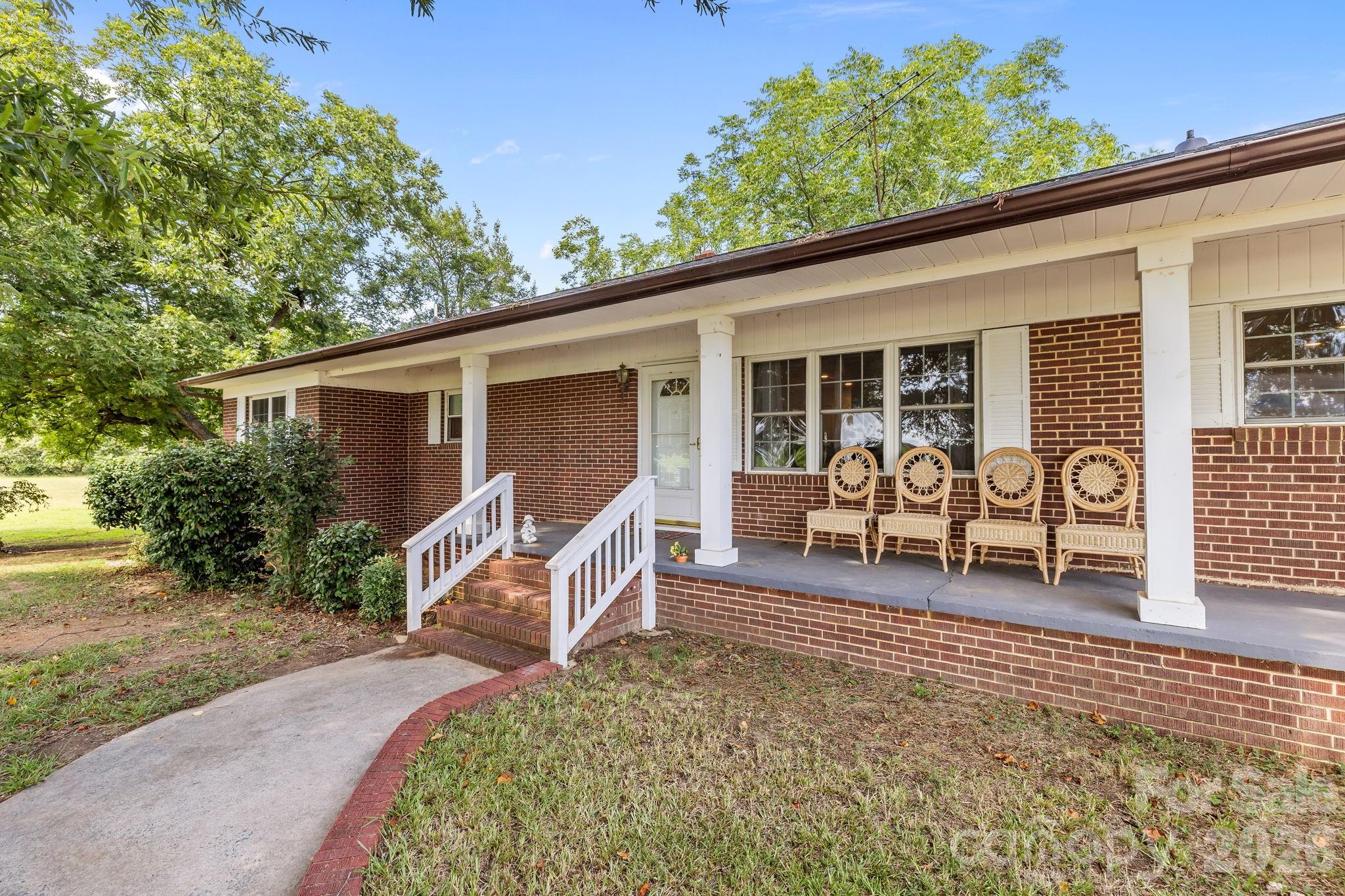 3825 Stack Road — Monroe