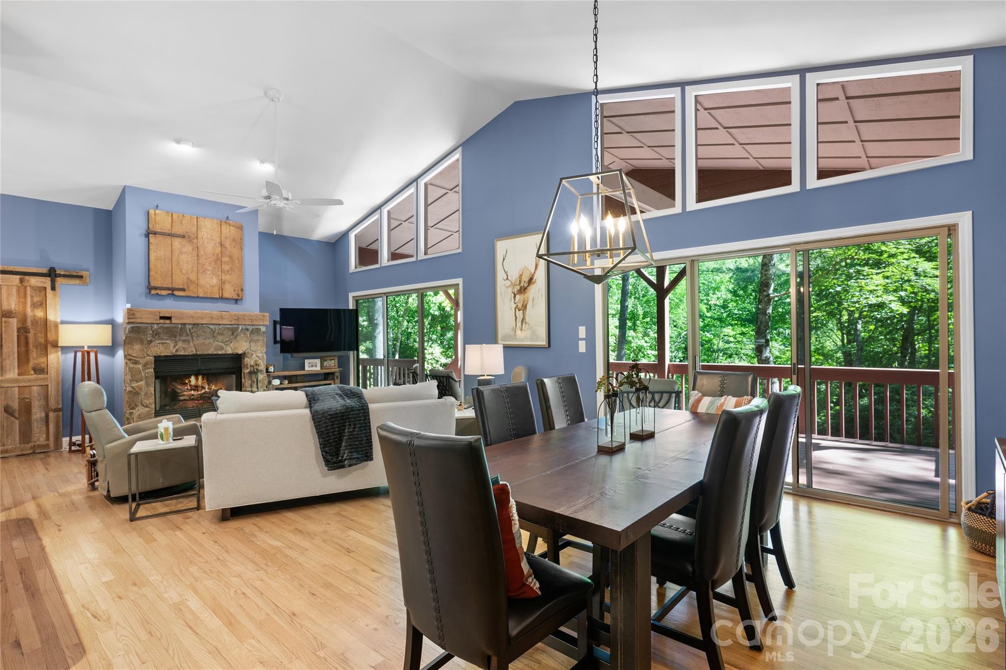 522 Toxaway Court — Lake Toxaway