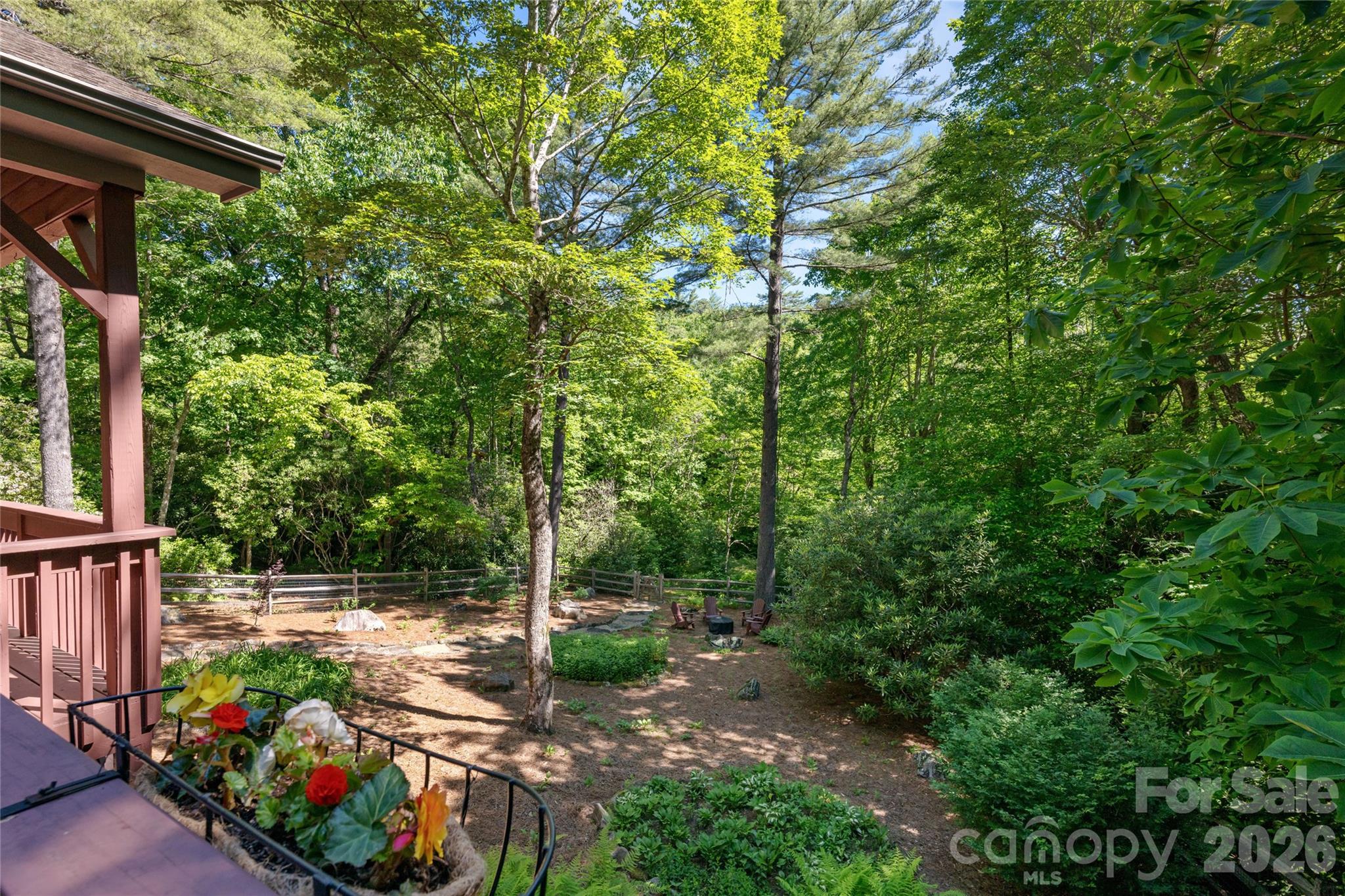 522 Toxaway Court — Lake Toxaway