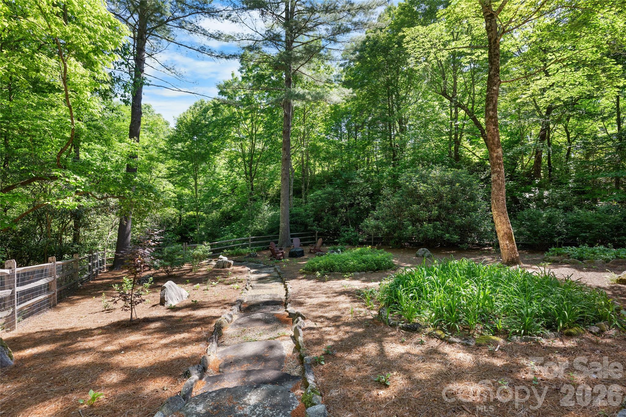522 Toxaway Court — Lake Toxaway