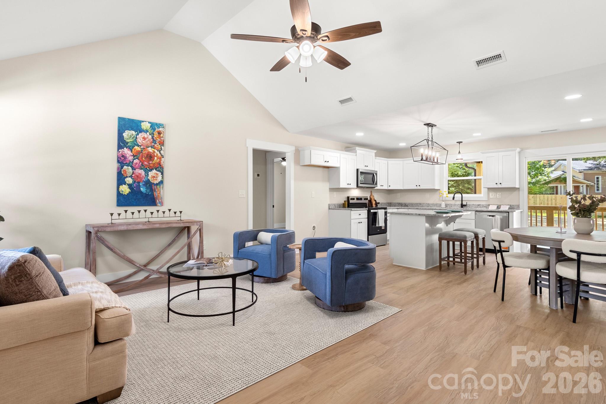 741 Guinn Street — Clover
