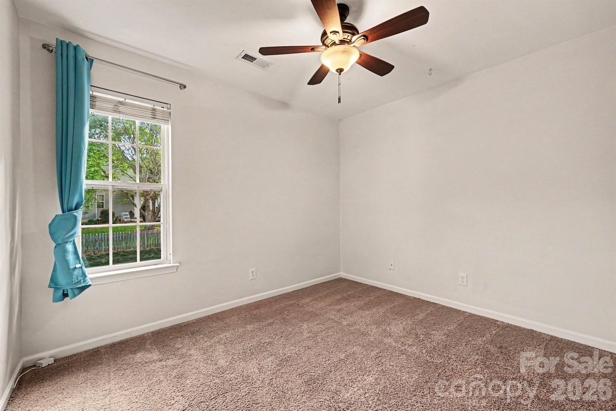 9902 Highlands Crossing Drive — Charlotte