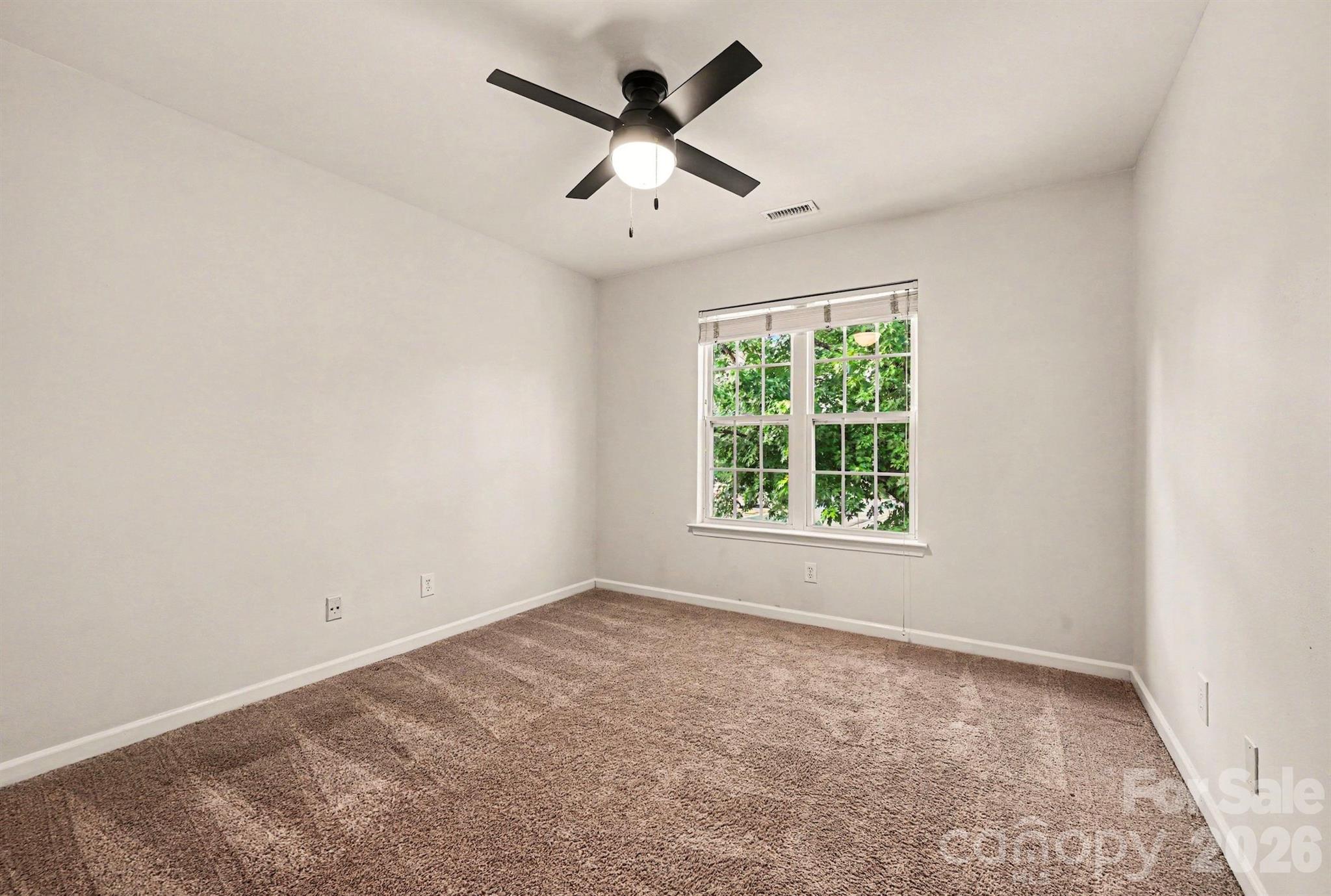 9902 Highlands Crossing Drive — Charlotte