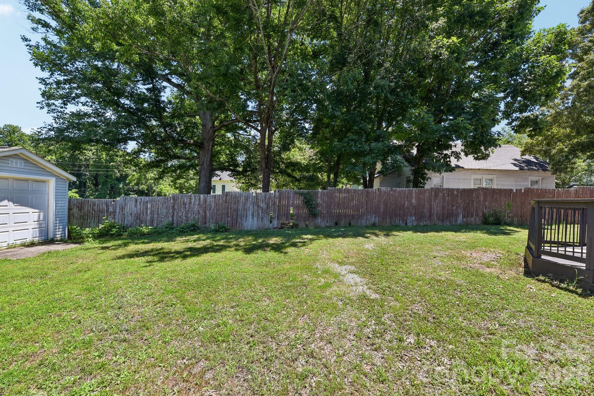 315 Caldwell Avenue — Mooresville