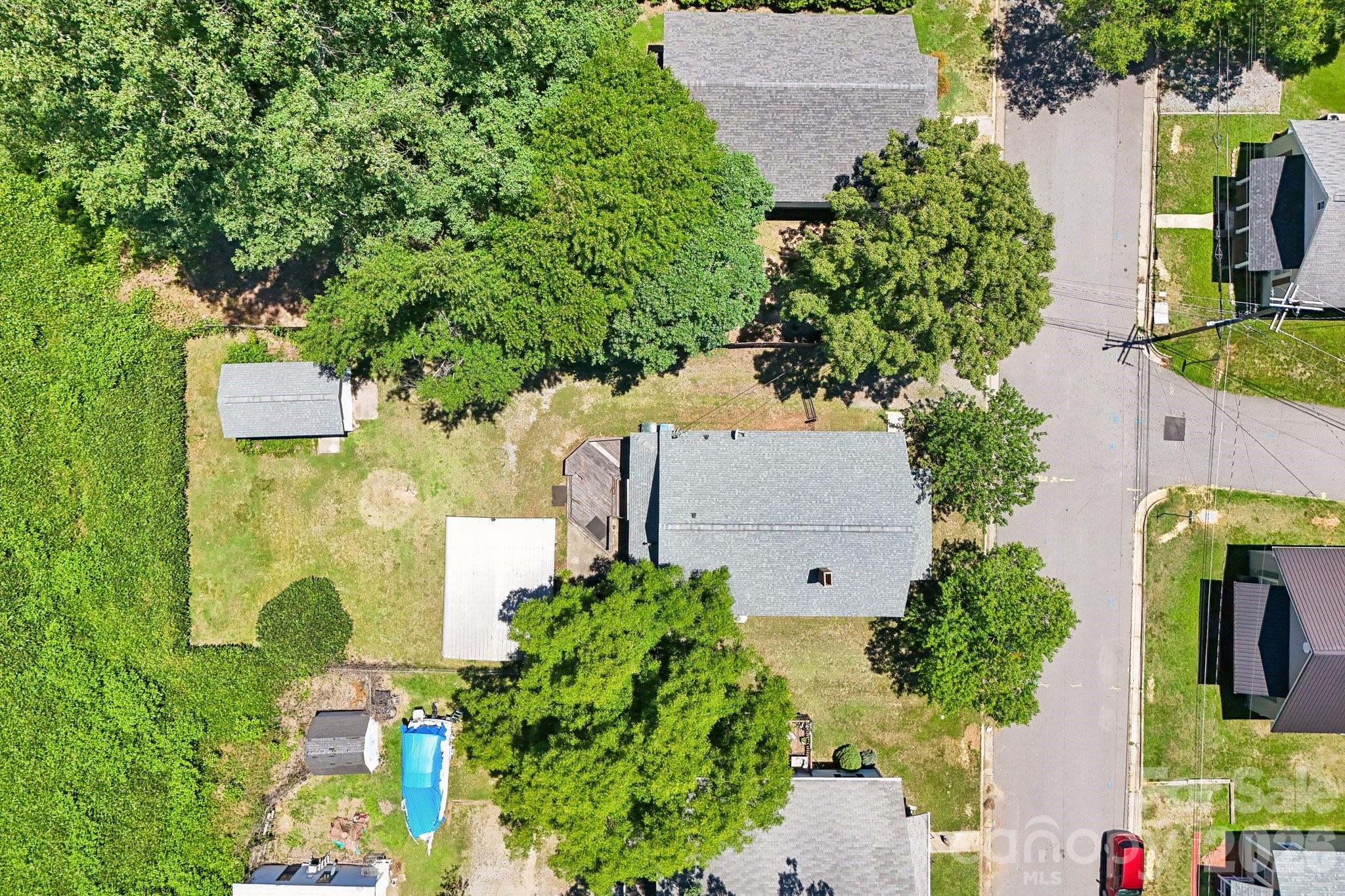 315 Caldwell Avenue — Mooresville