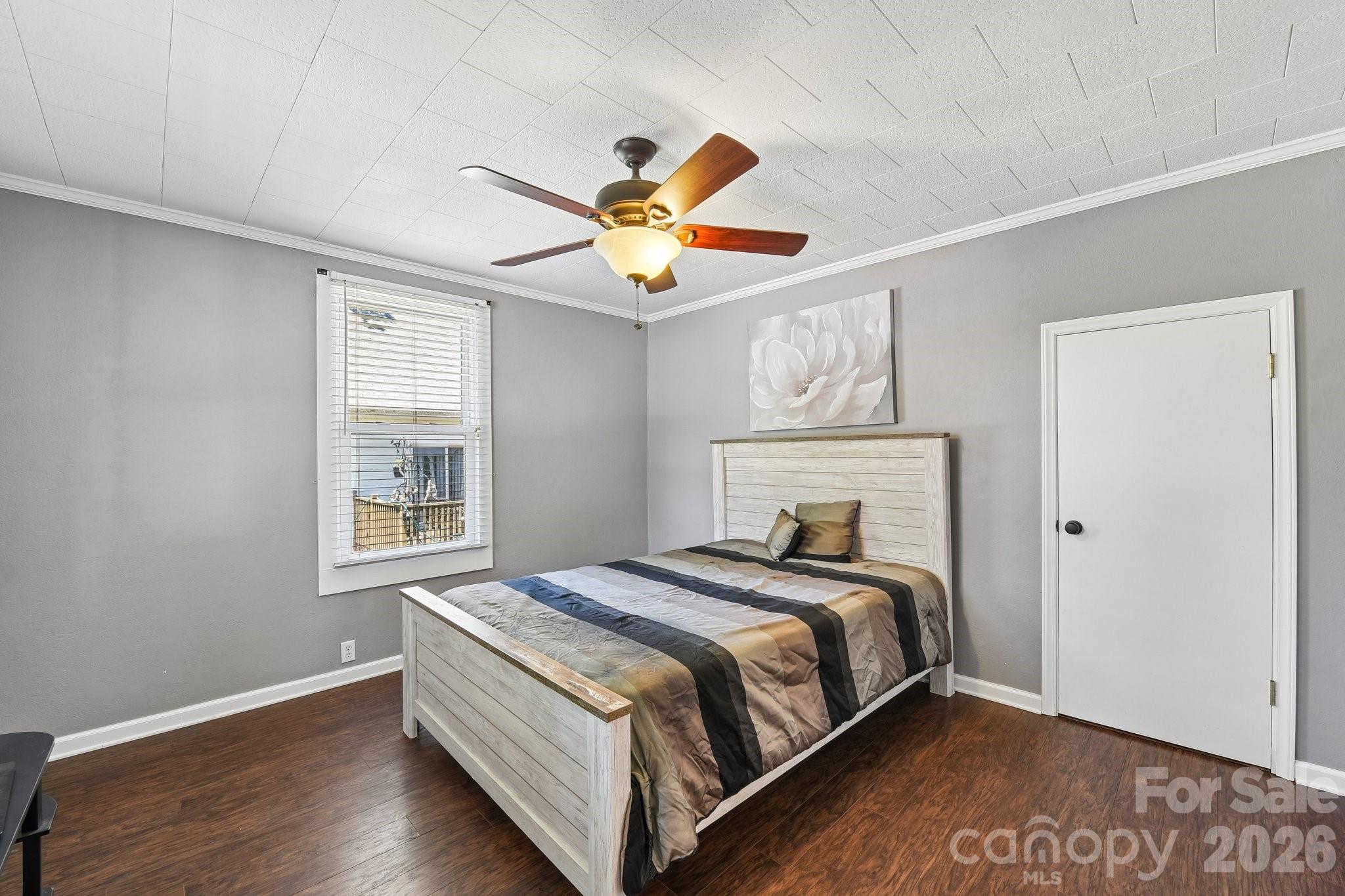 315 Caldwell Avenue — Mooresville