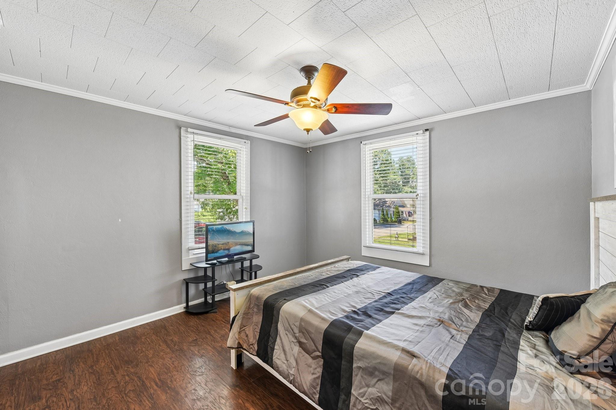 315 Caldwell Avenue — Mooresville