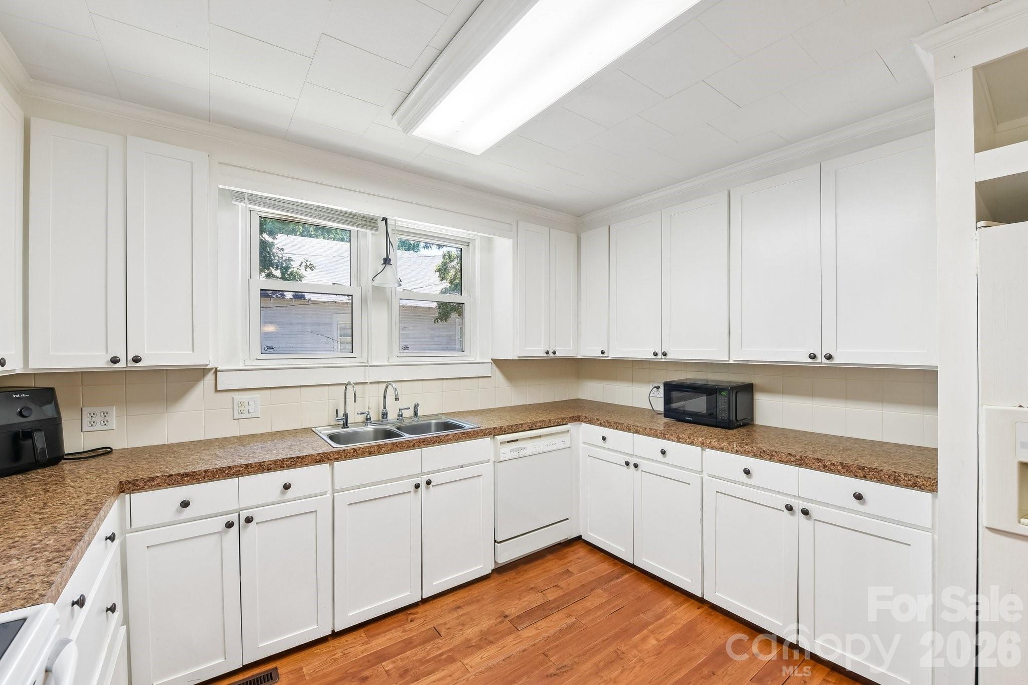 315 Caldwell Avenue — Mooresville
