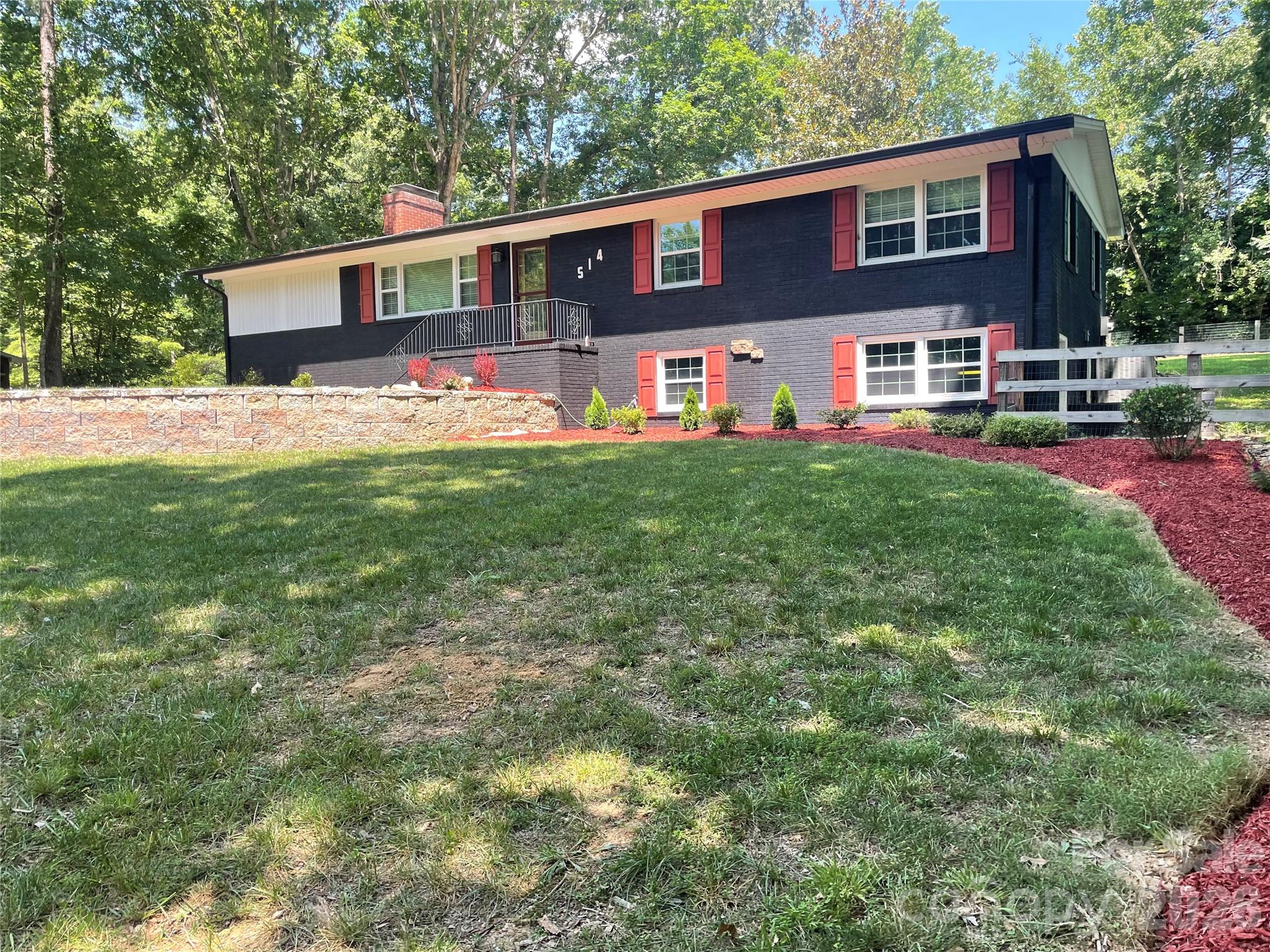 514 Crestview Drive — Albemarle