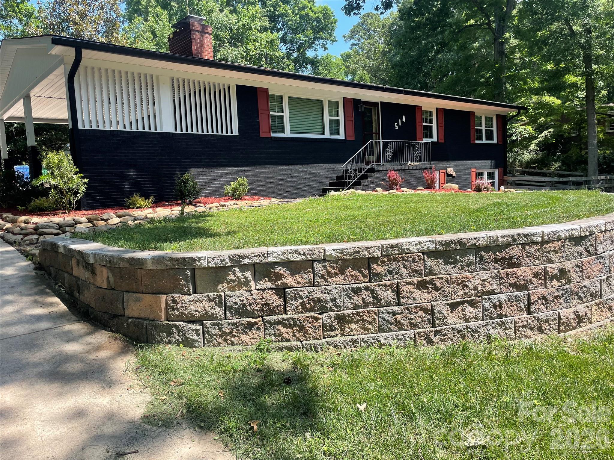 514 Crestview Drive — Albemarle