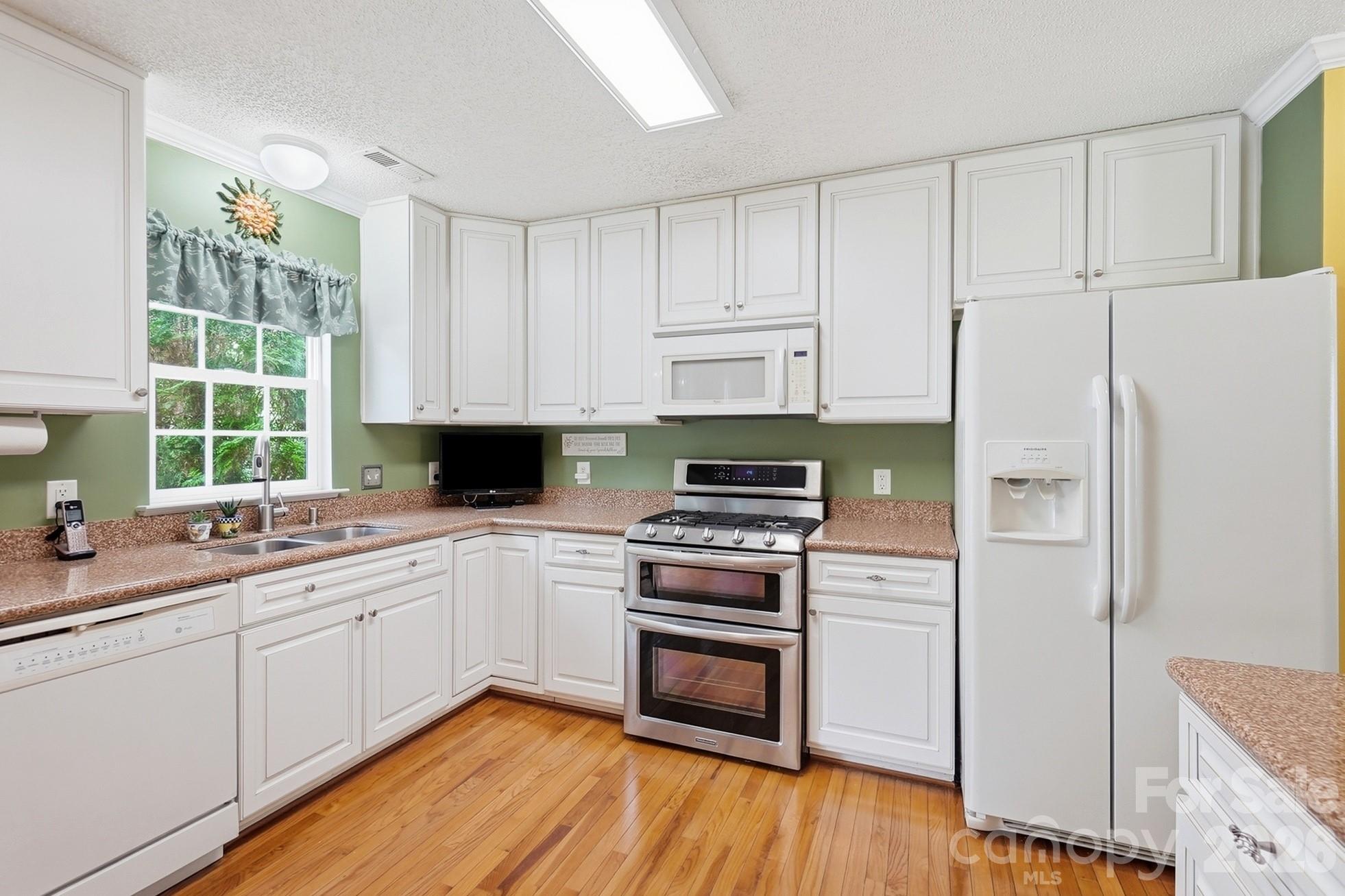 442 Sugar Maple Drive — Tega Cay