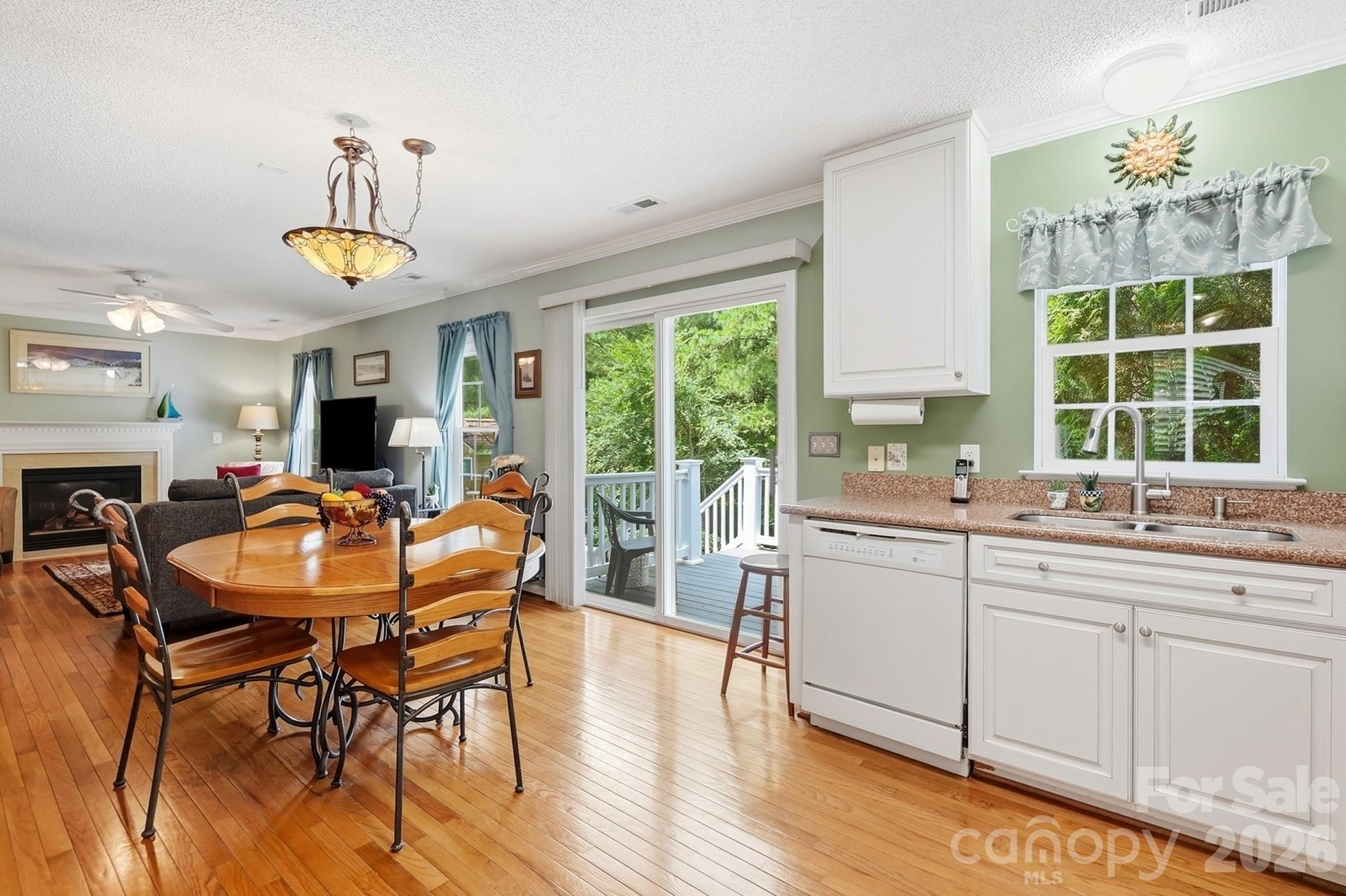 442 Sugar Maple Drive — Tega Cay