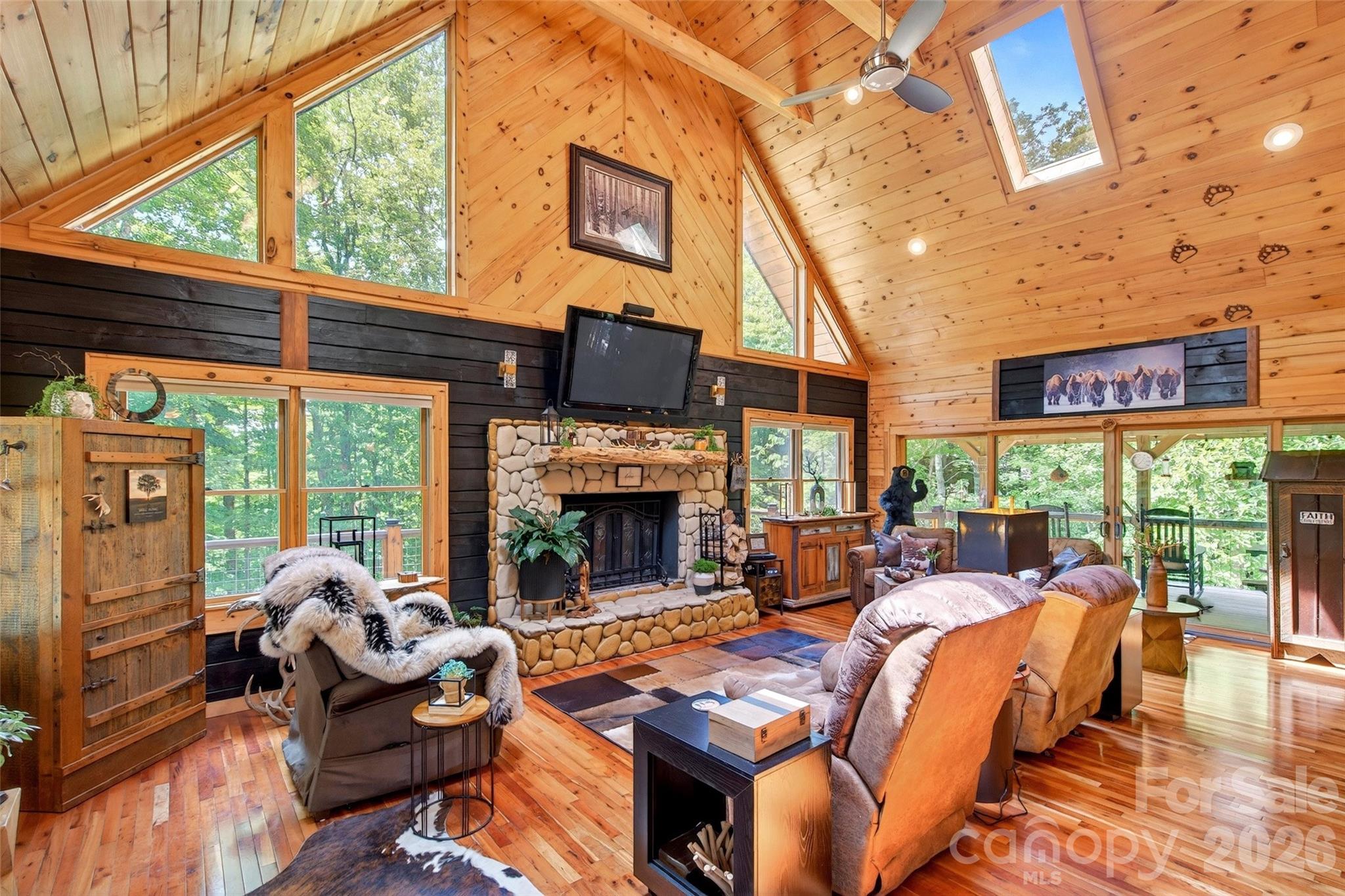 87 Ali Avenue — Bakersville