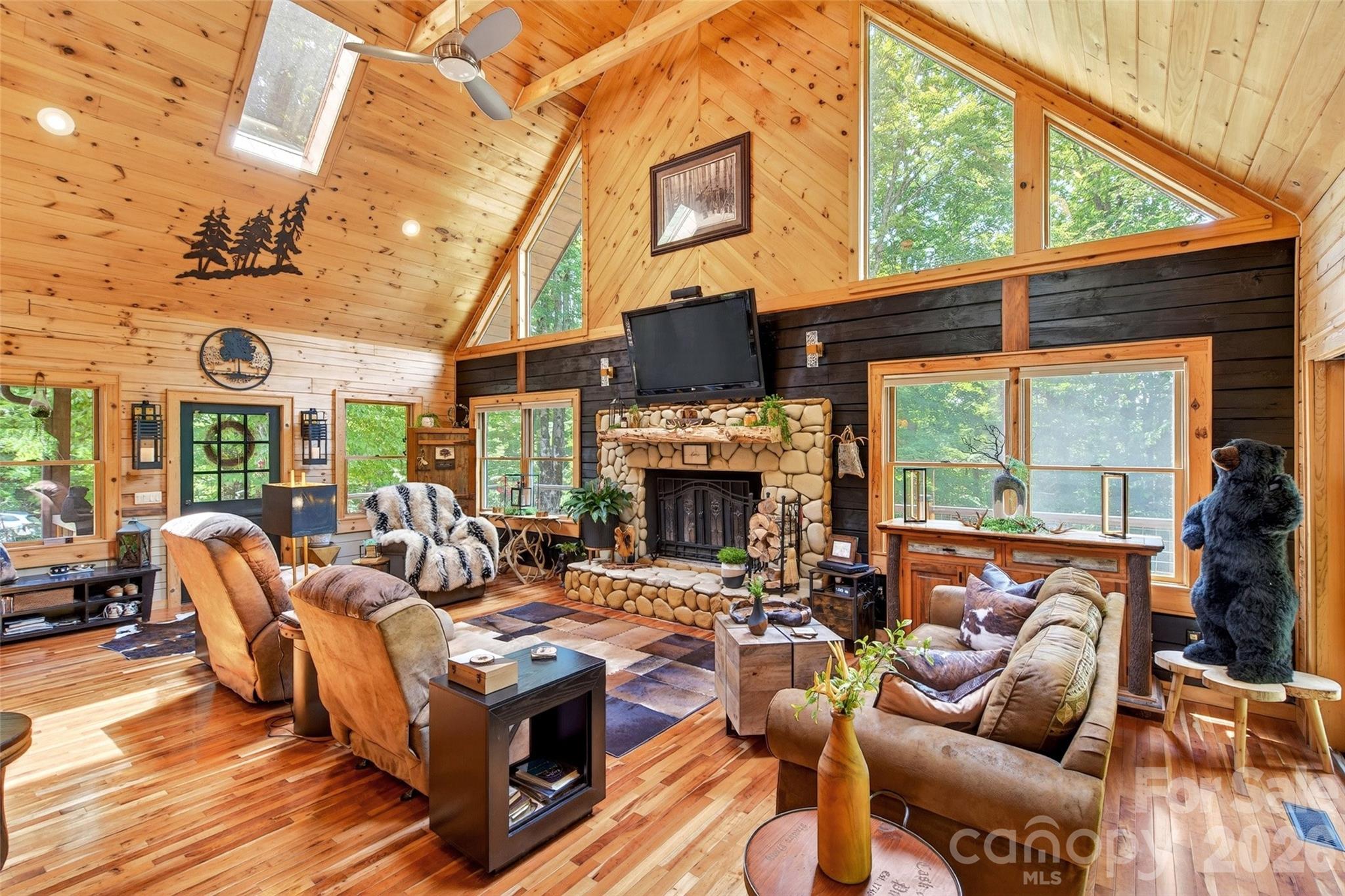 87 Ali Avenue — Bakersville