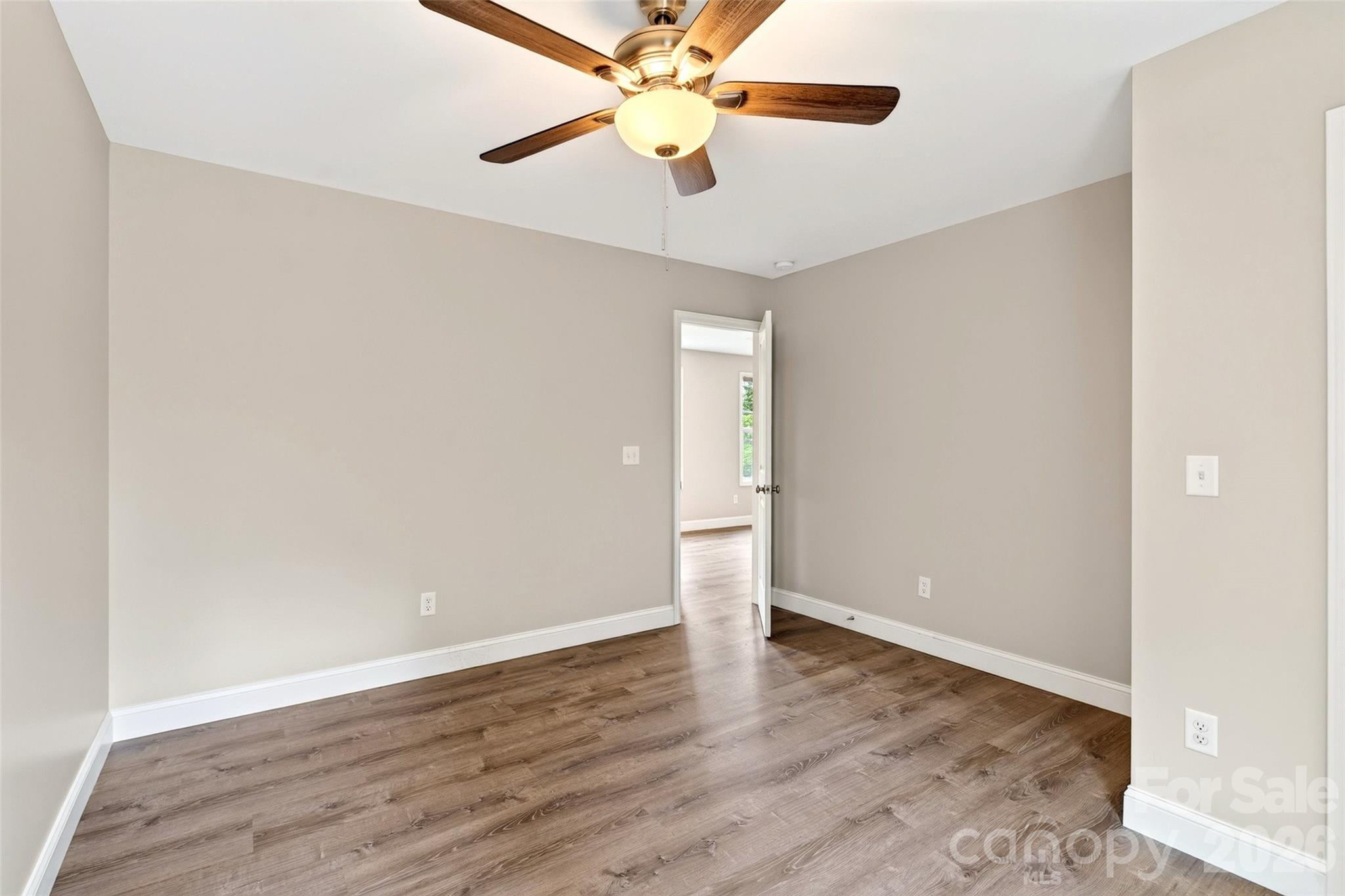 88 Walker Street — Black Mountain