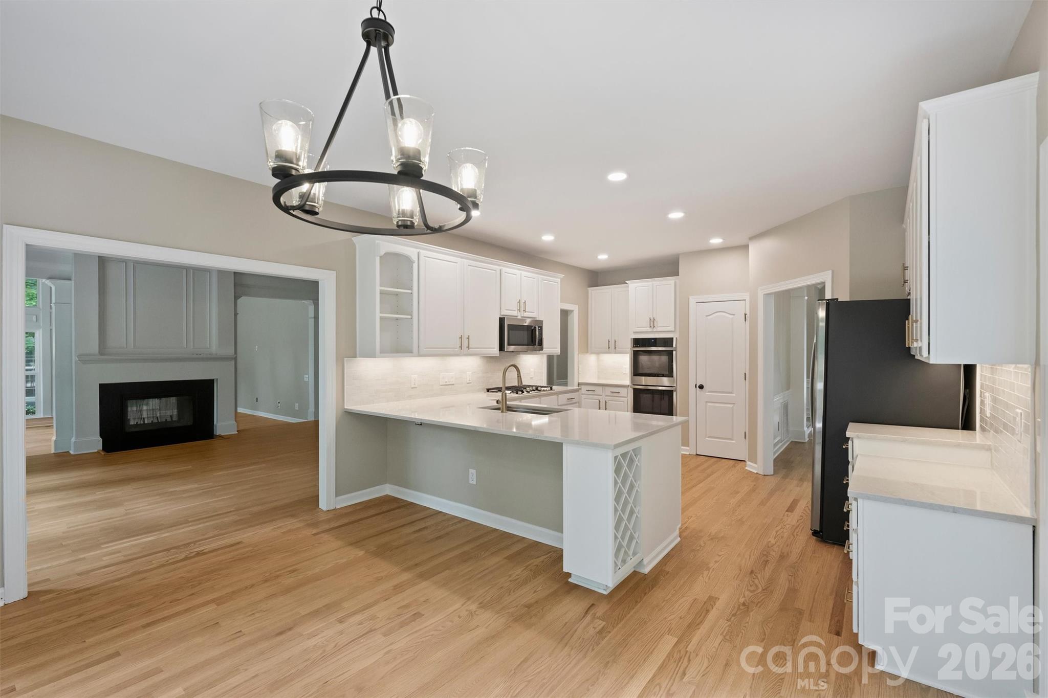5317 Fairvista Drive — Charlotte