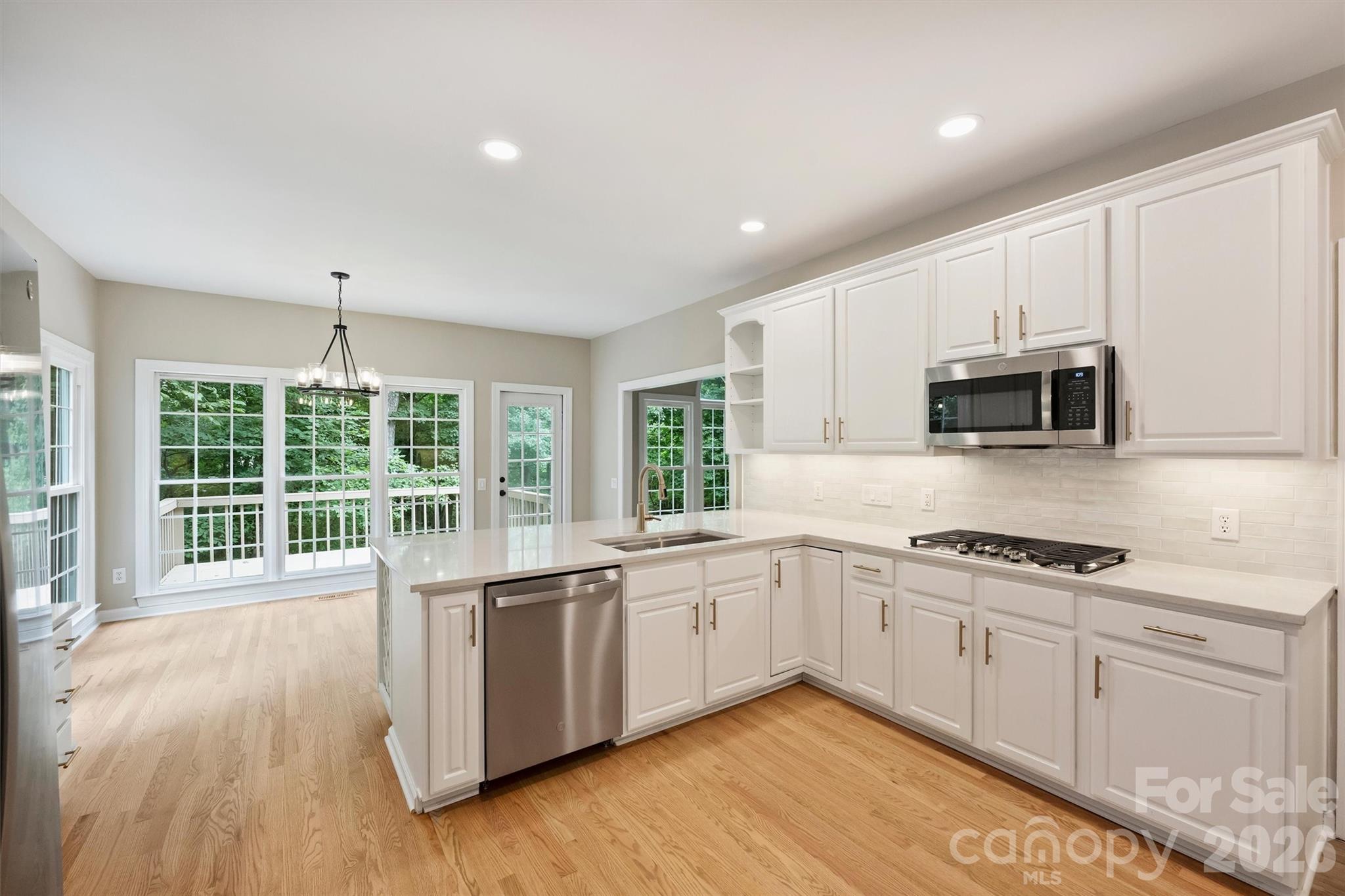 5317 Fairvista Drive — Charlotte