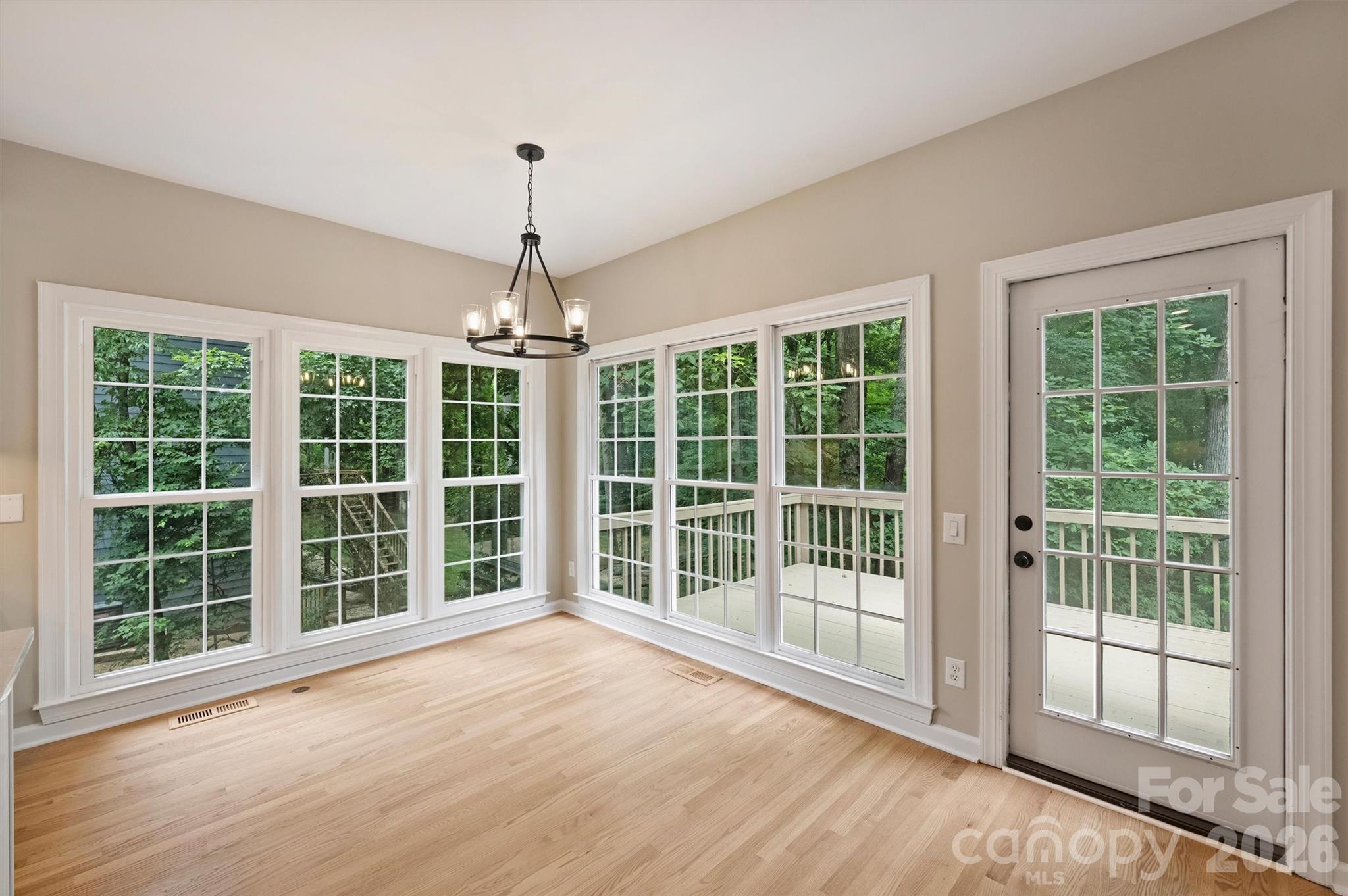 5317 Fairvista Drive — Charlotte