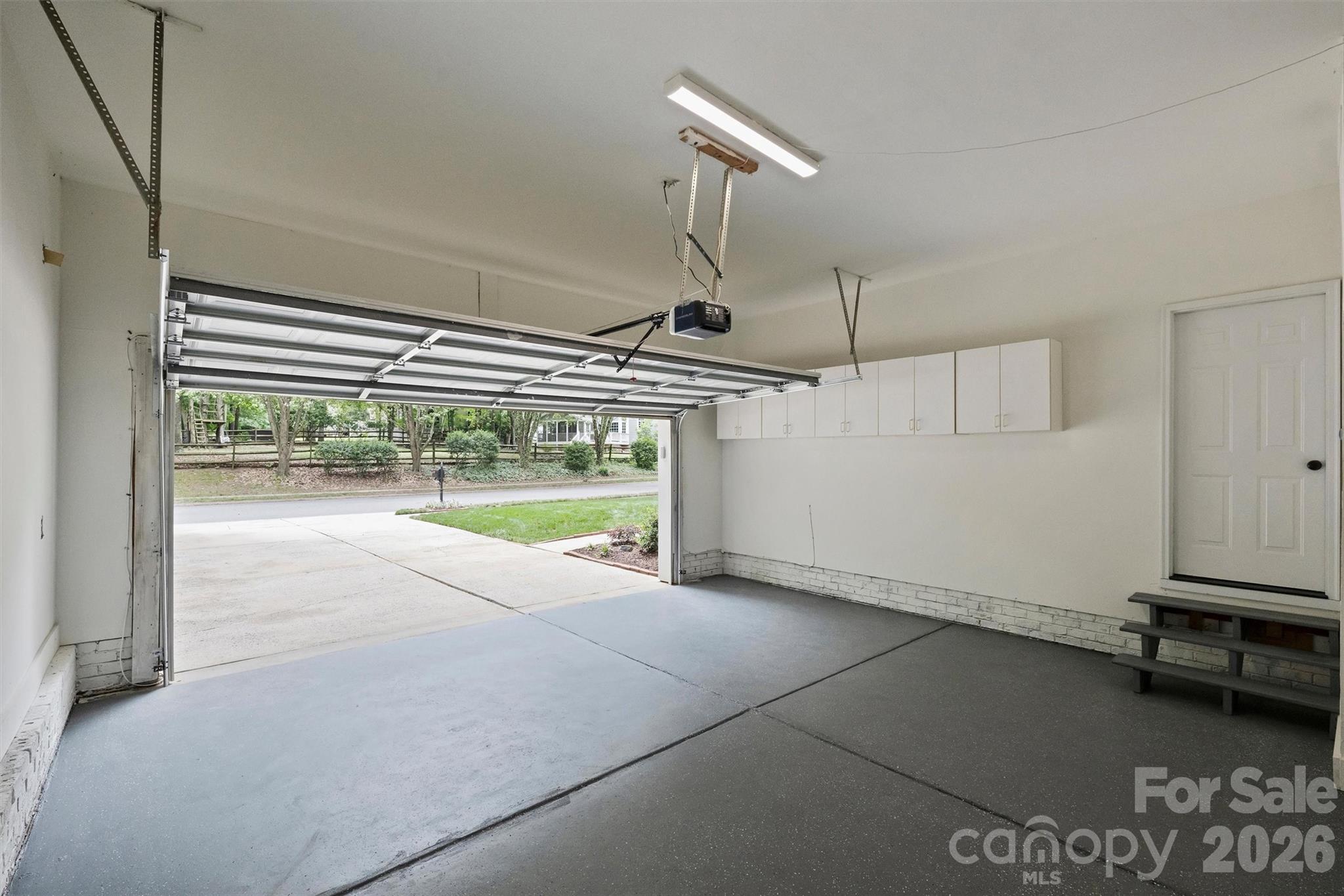 5317 Fairvista Drive — Charlotte