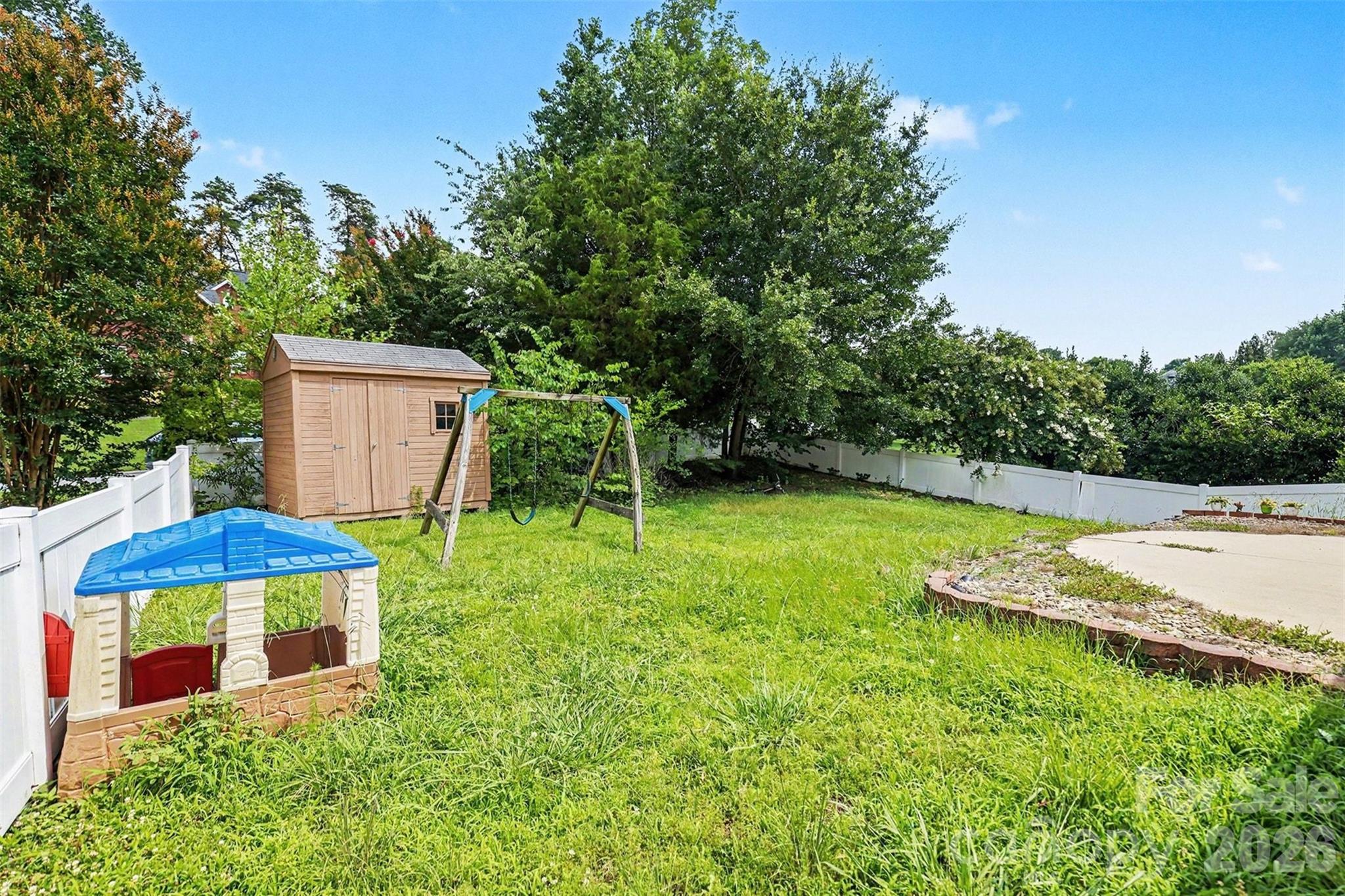 1318 Crown Ridge Drive — Fort Mill