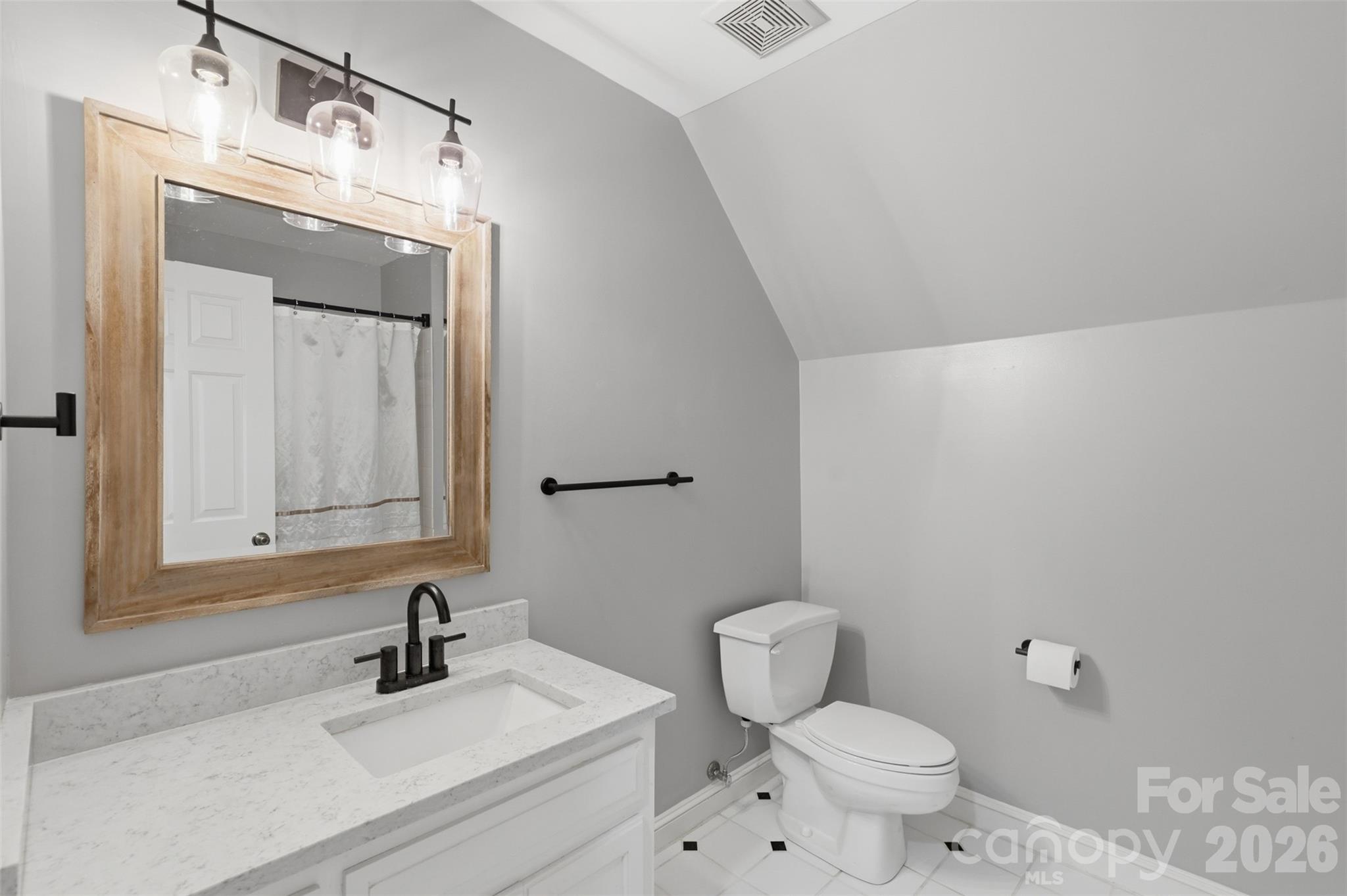 8301 Waxhaw Creek — Waxhaw