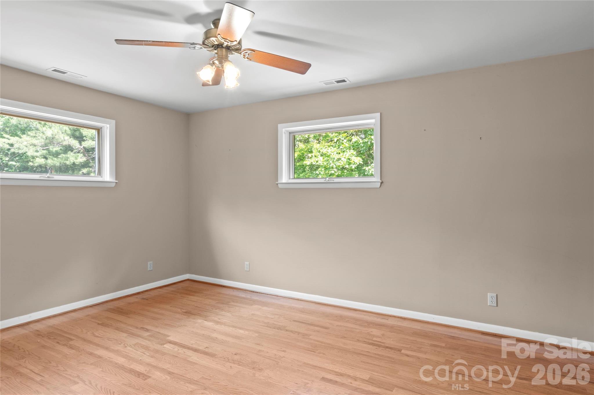 576 Lake Vista Drive — Glade Valley