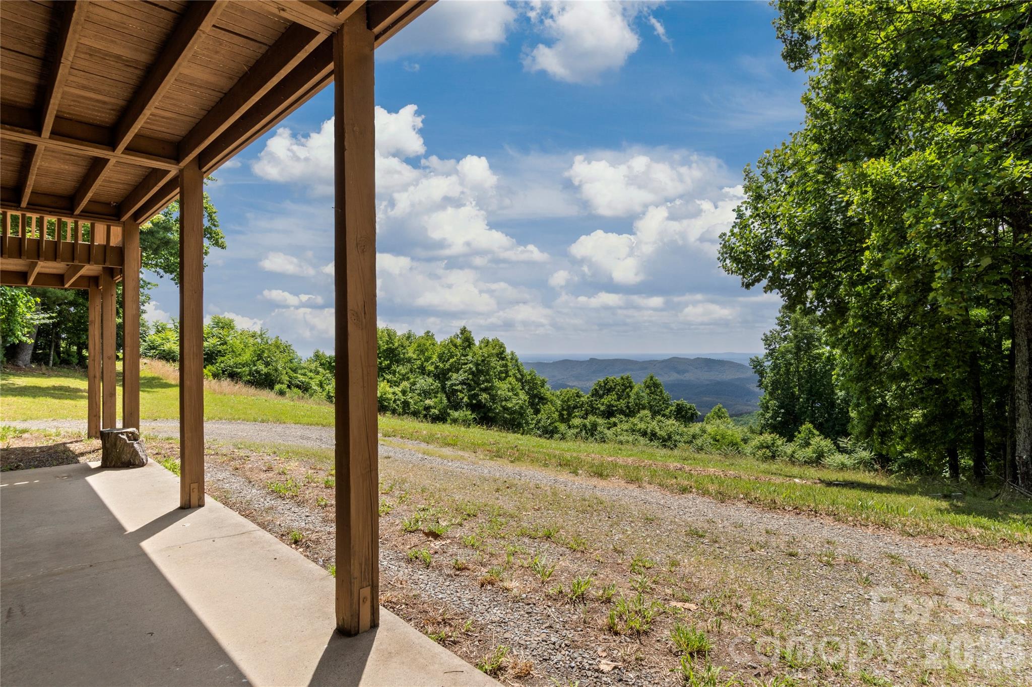 576 Lake Vista Drive — Glade Valley