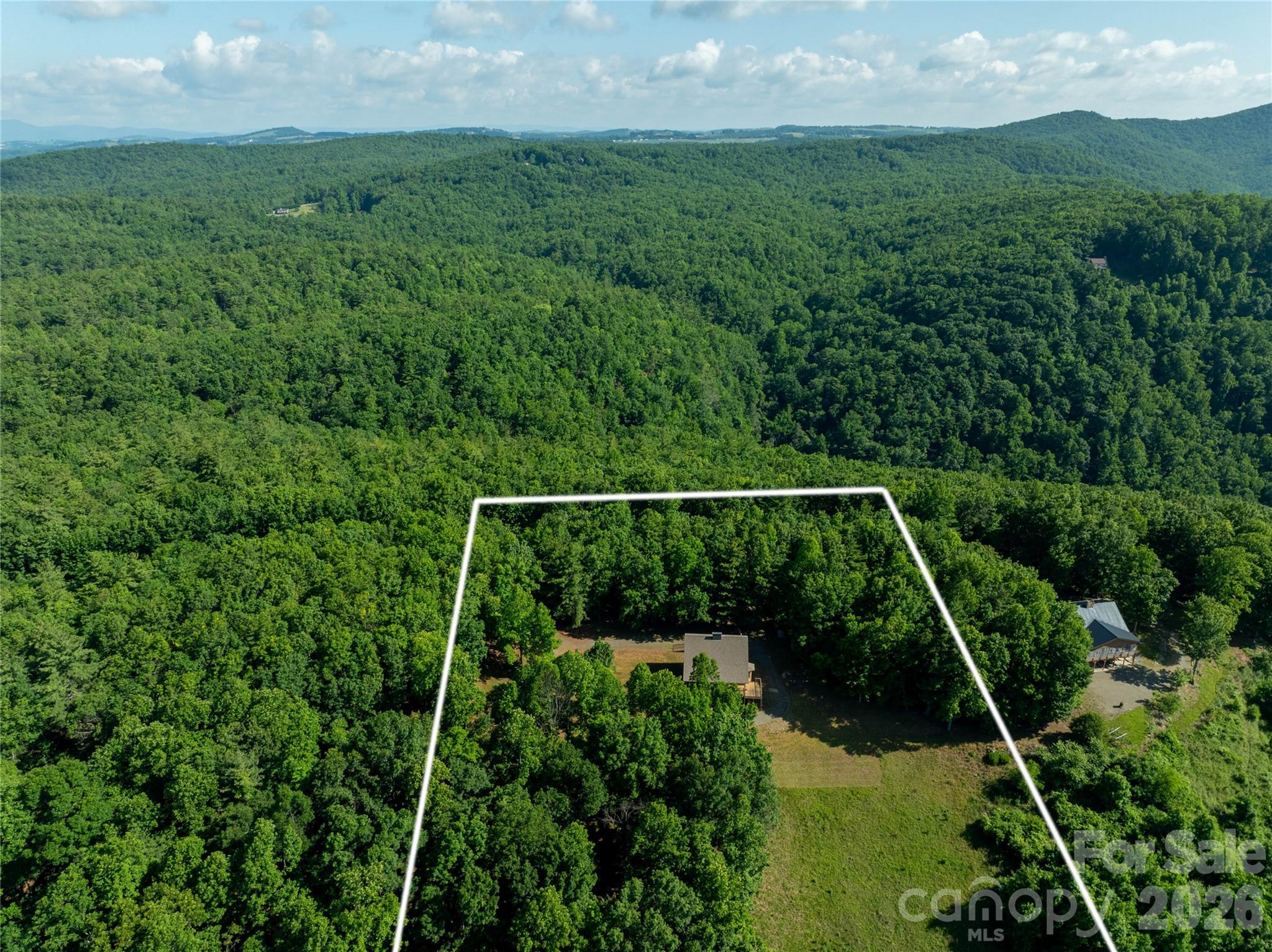 576 Lake Vista Drive — Glade Valley