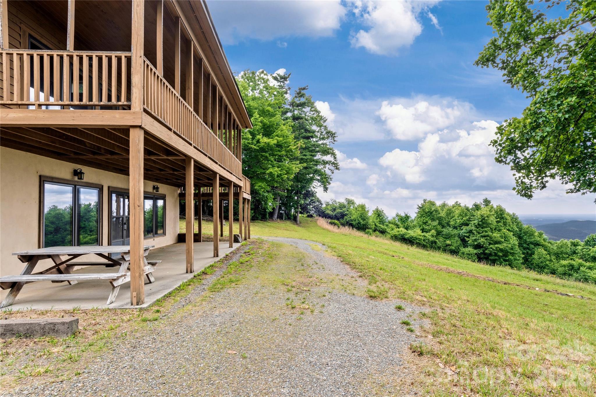 576 Lake Vista Drive — Glade Valley