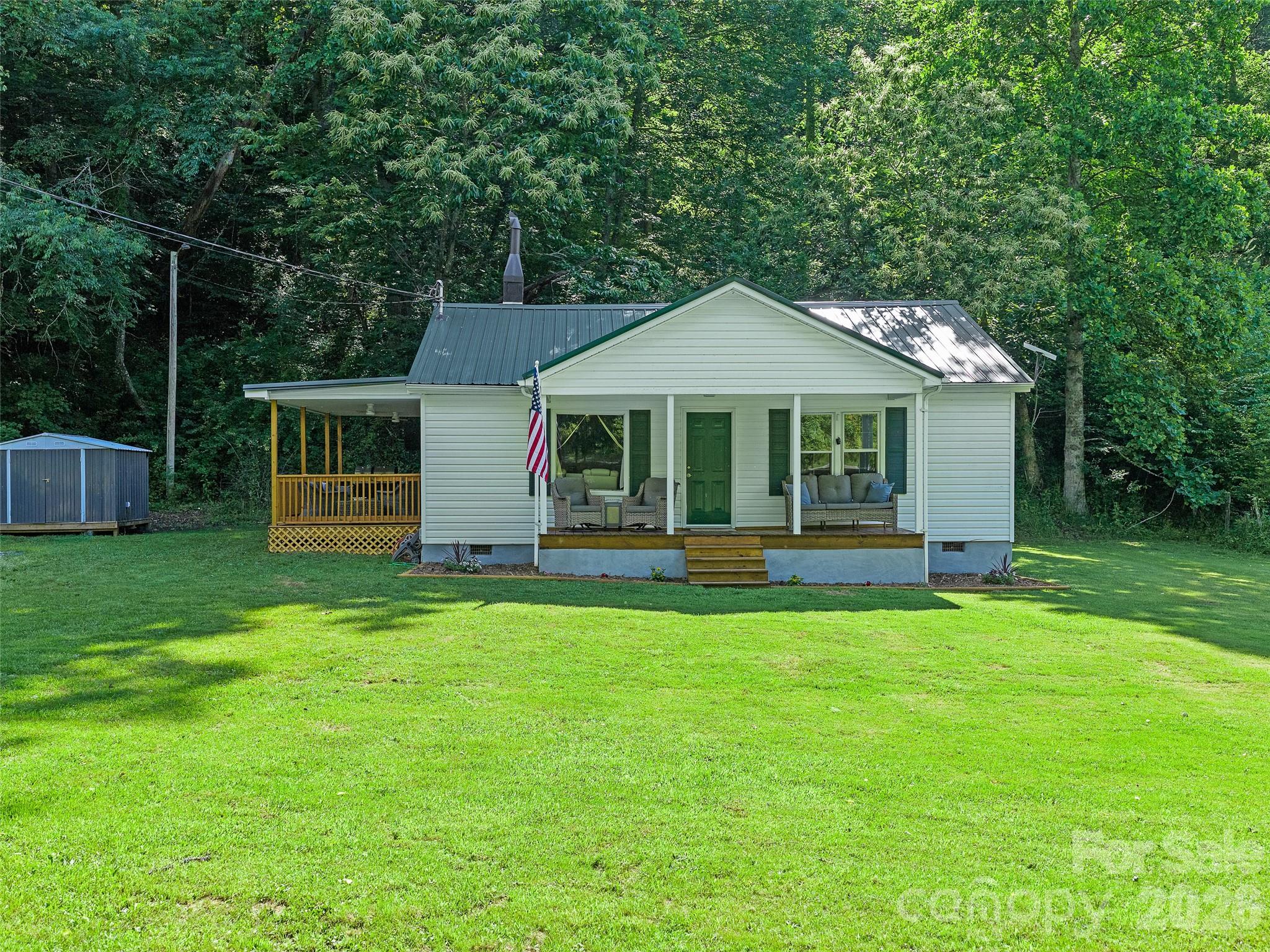 232 Langford Branch Road — Burnsville