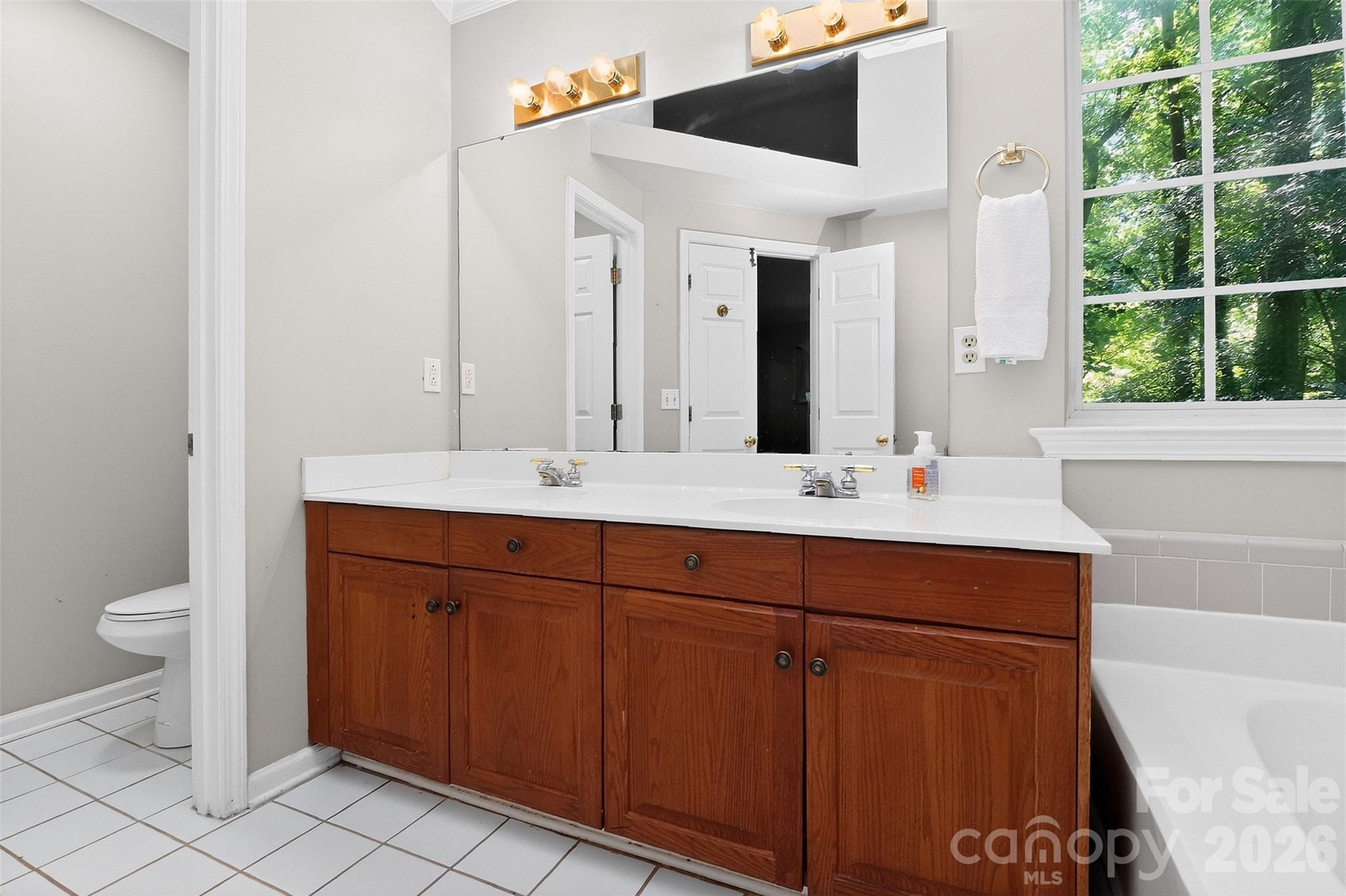 11007 Secotan Lane — Matthews