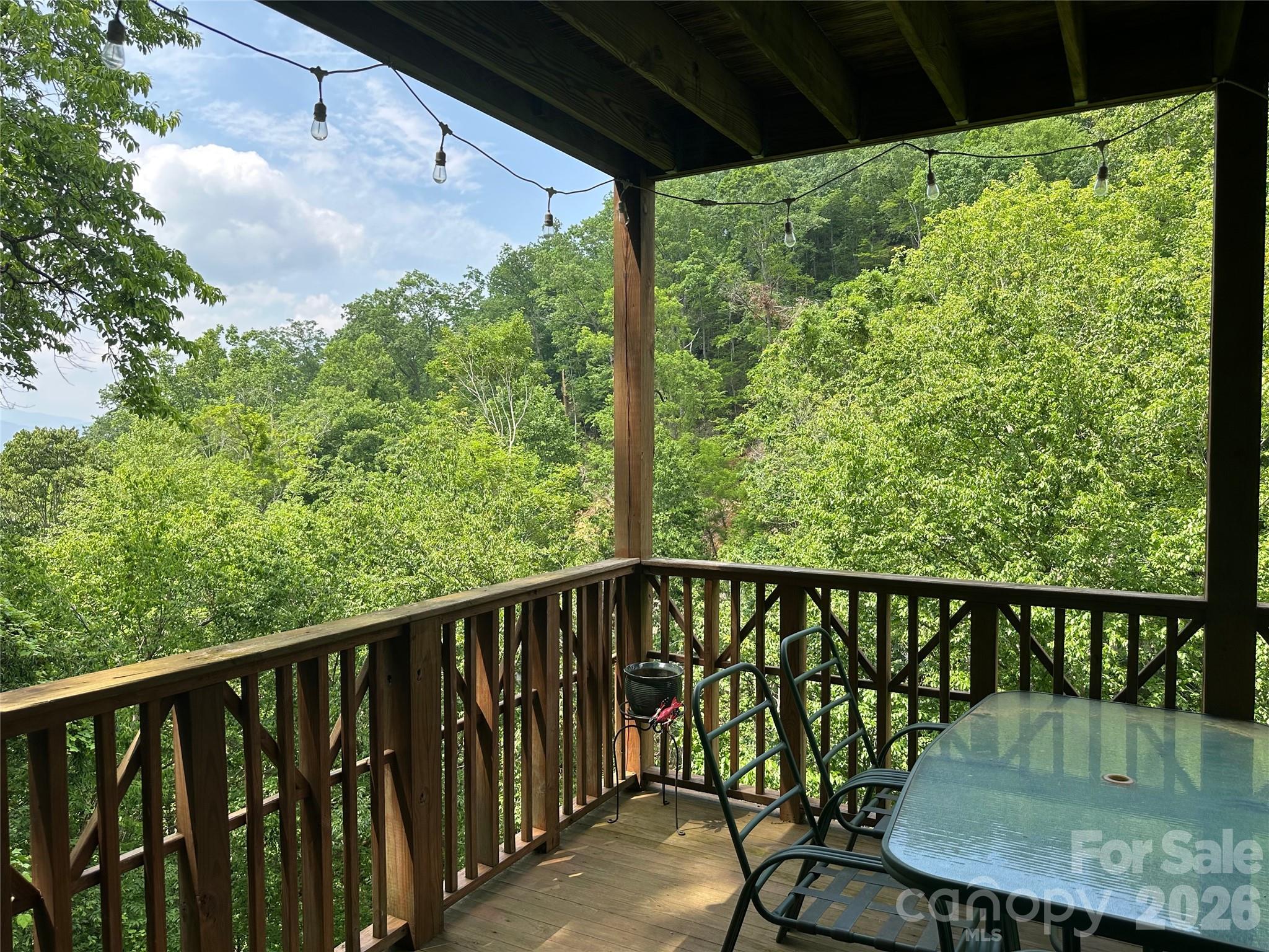 222 Creekside Way #D/101 — Burnsville