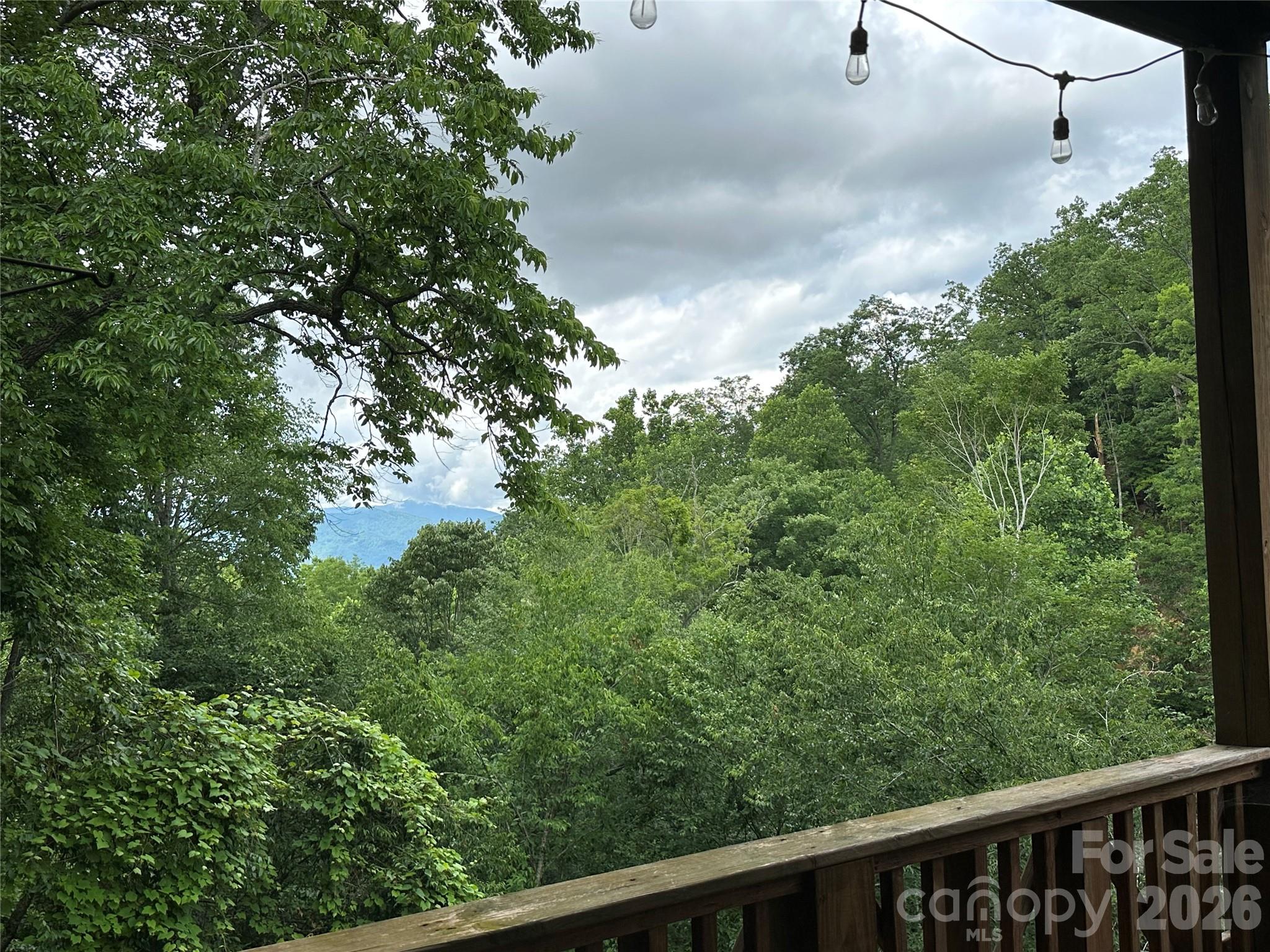222 Creekside Way #D/101 — Burnsville