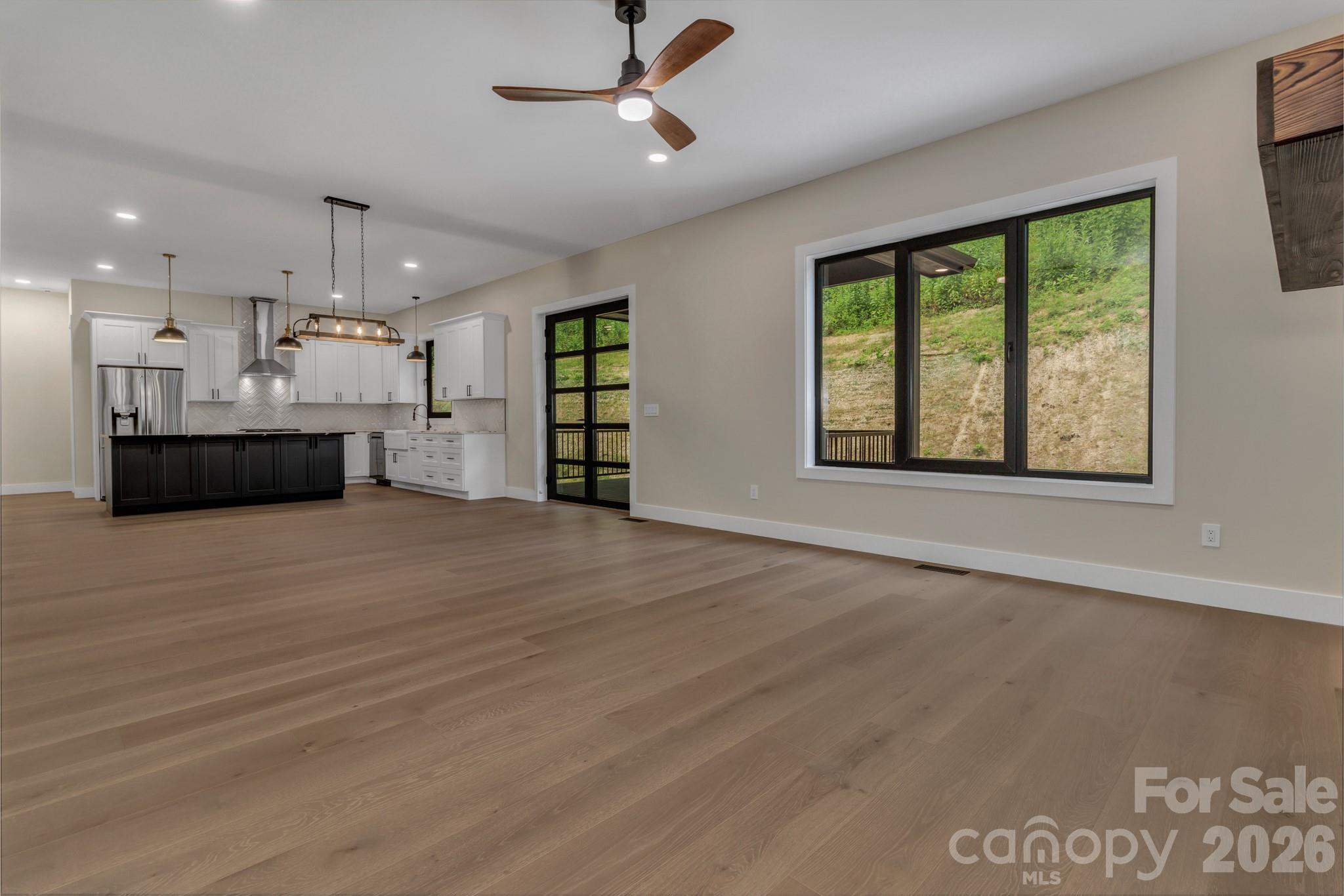 63 Winding Ridge Road — Fairview
